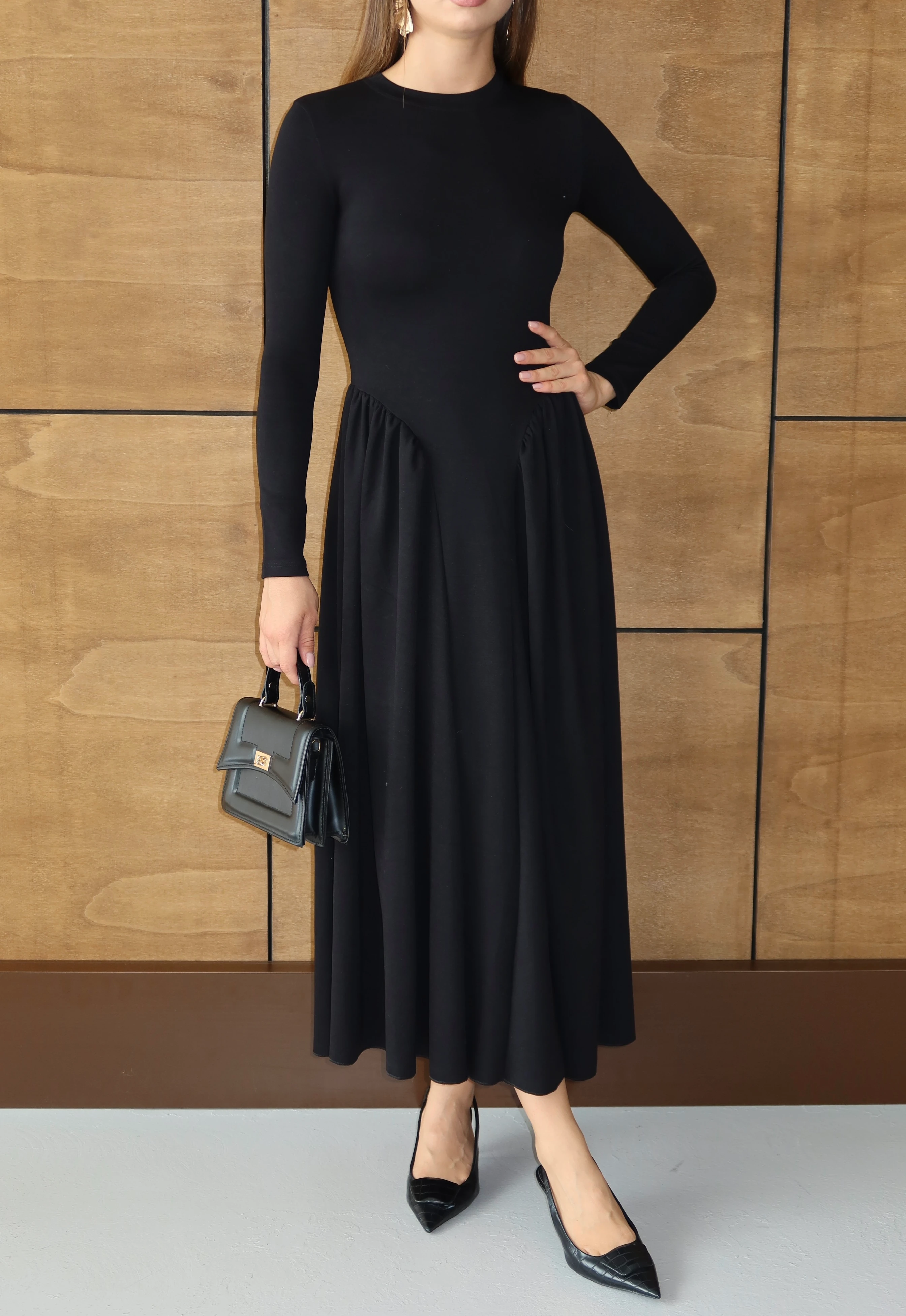 Kadın Bisiklet Yaka Modal Kumaş Tasarım Elbise - SIYAH