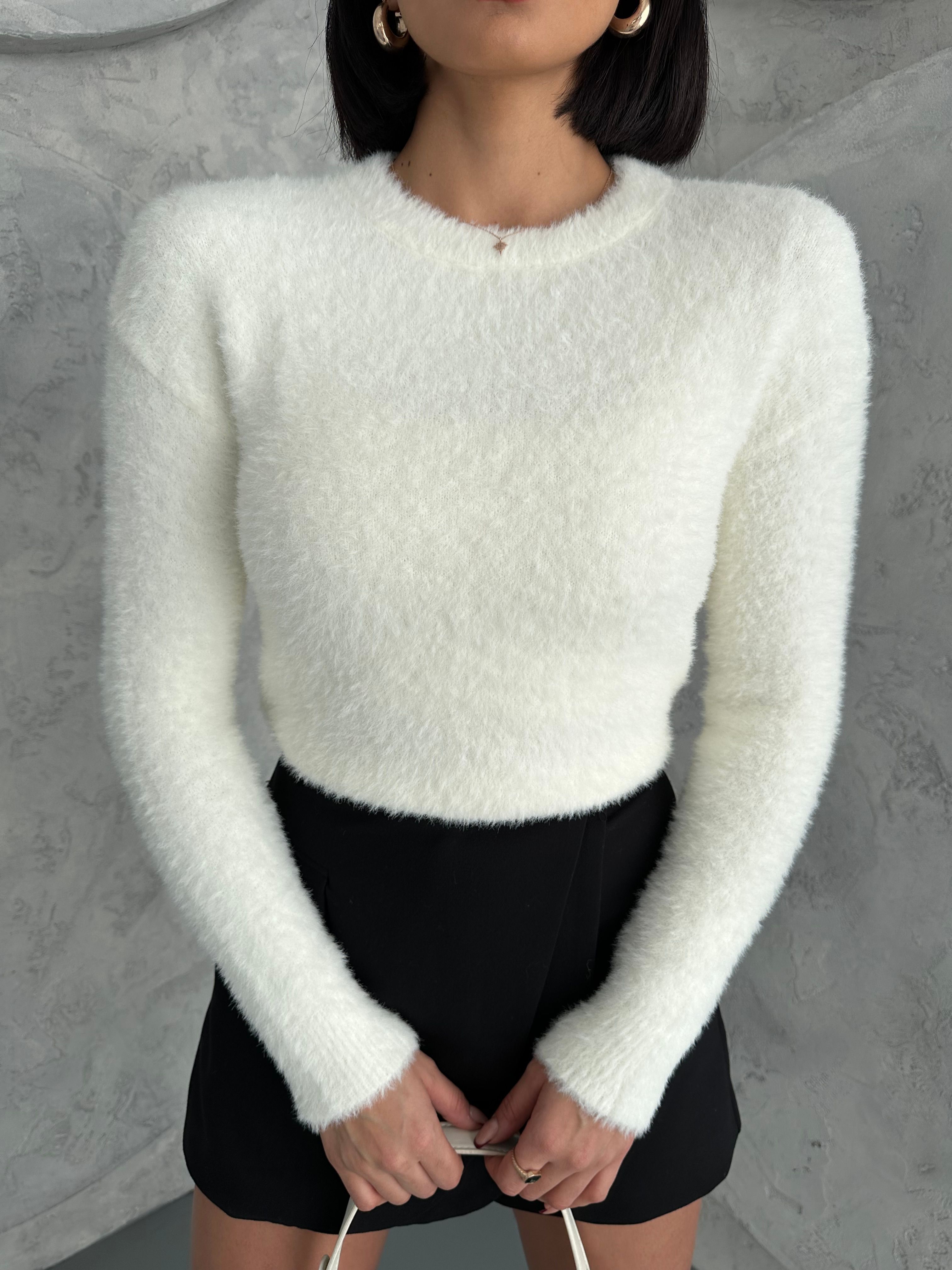 Women's Fuzzy Soft Textured Knit Sweater