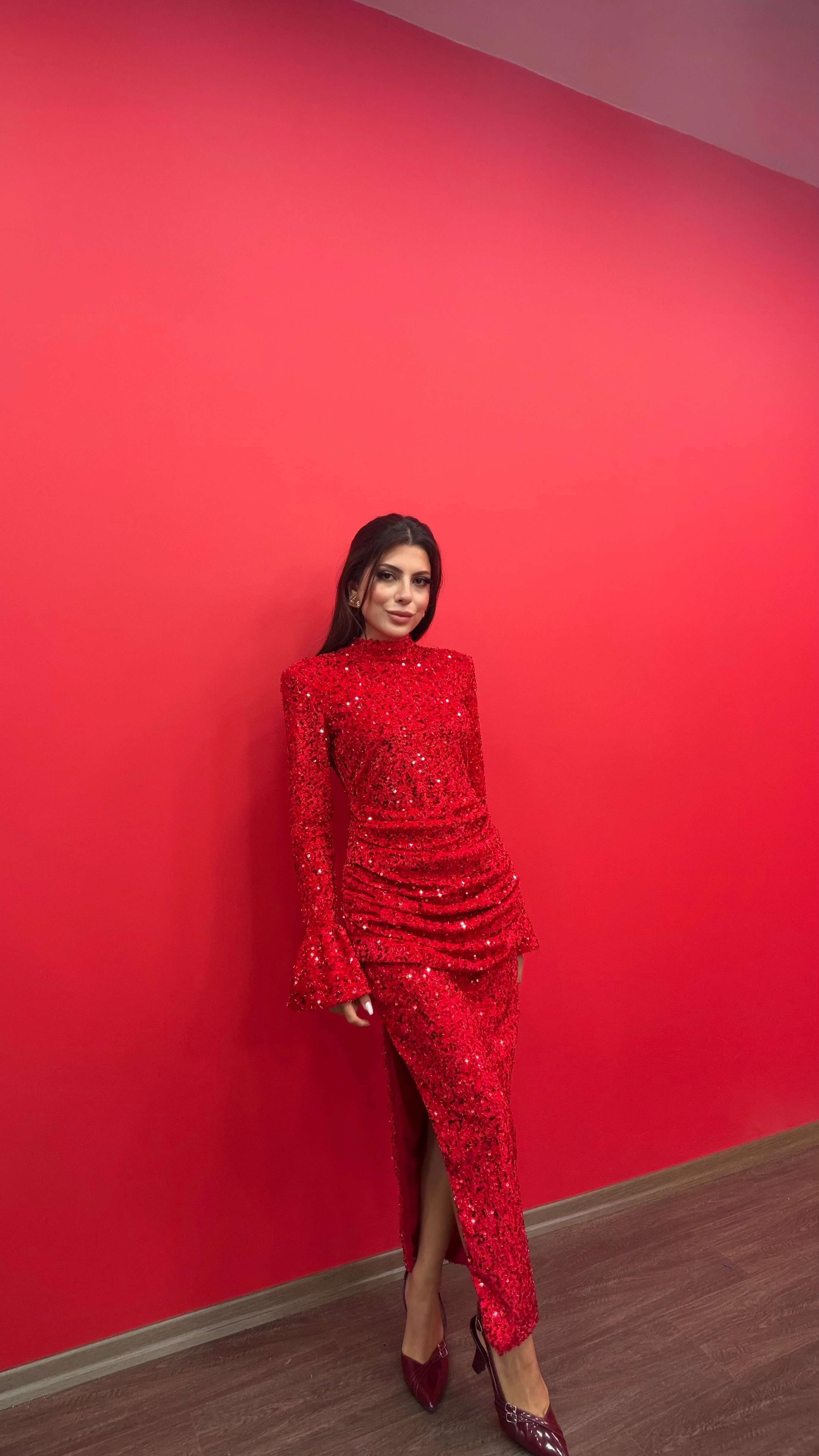 Kadın Payetli Işıltılı Yırtmaçlı Maxi Elbise