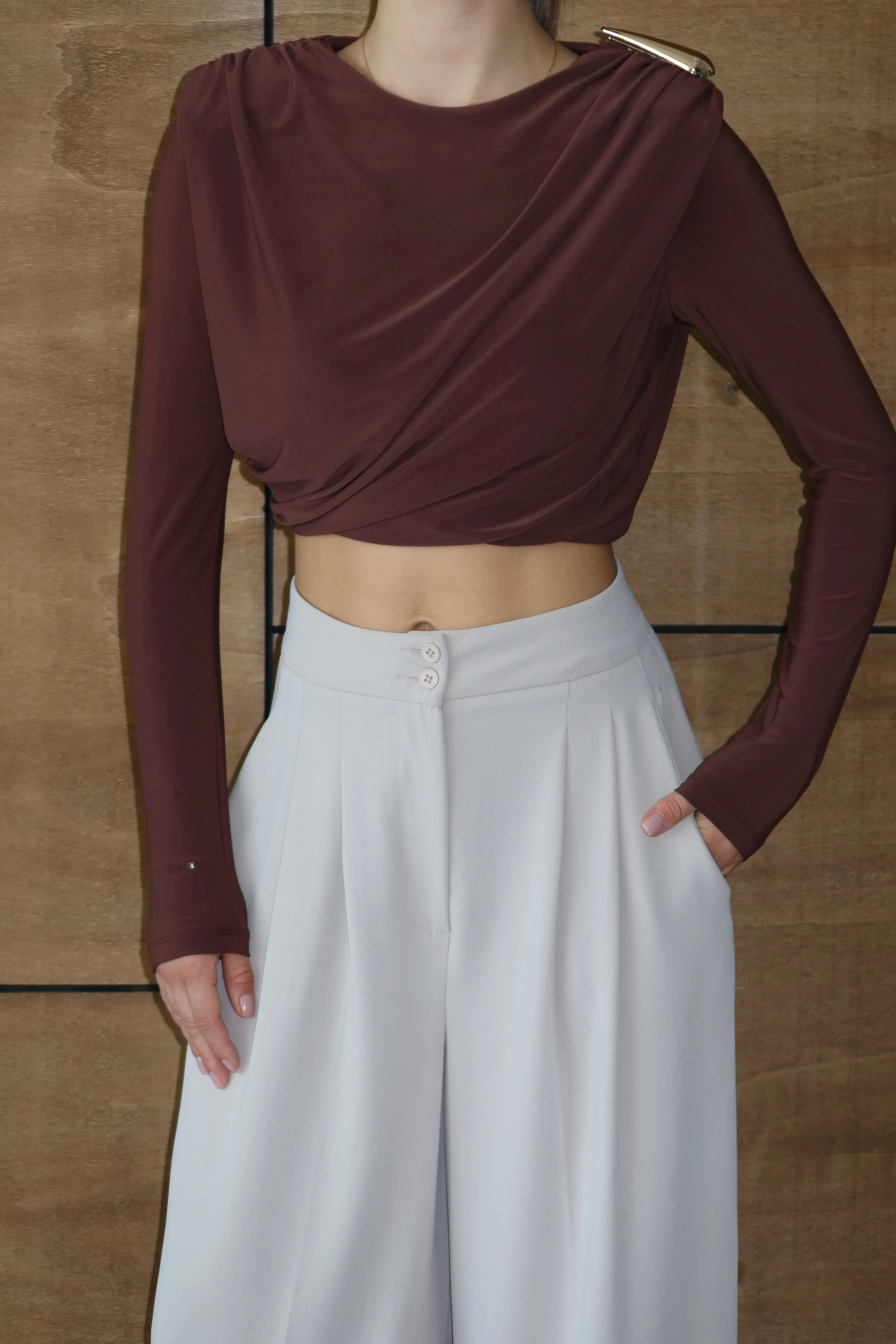 Kadın Tokalı Premium Crop Bluz - KAHVE