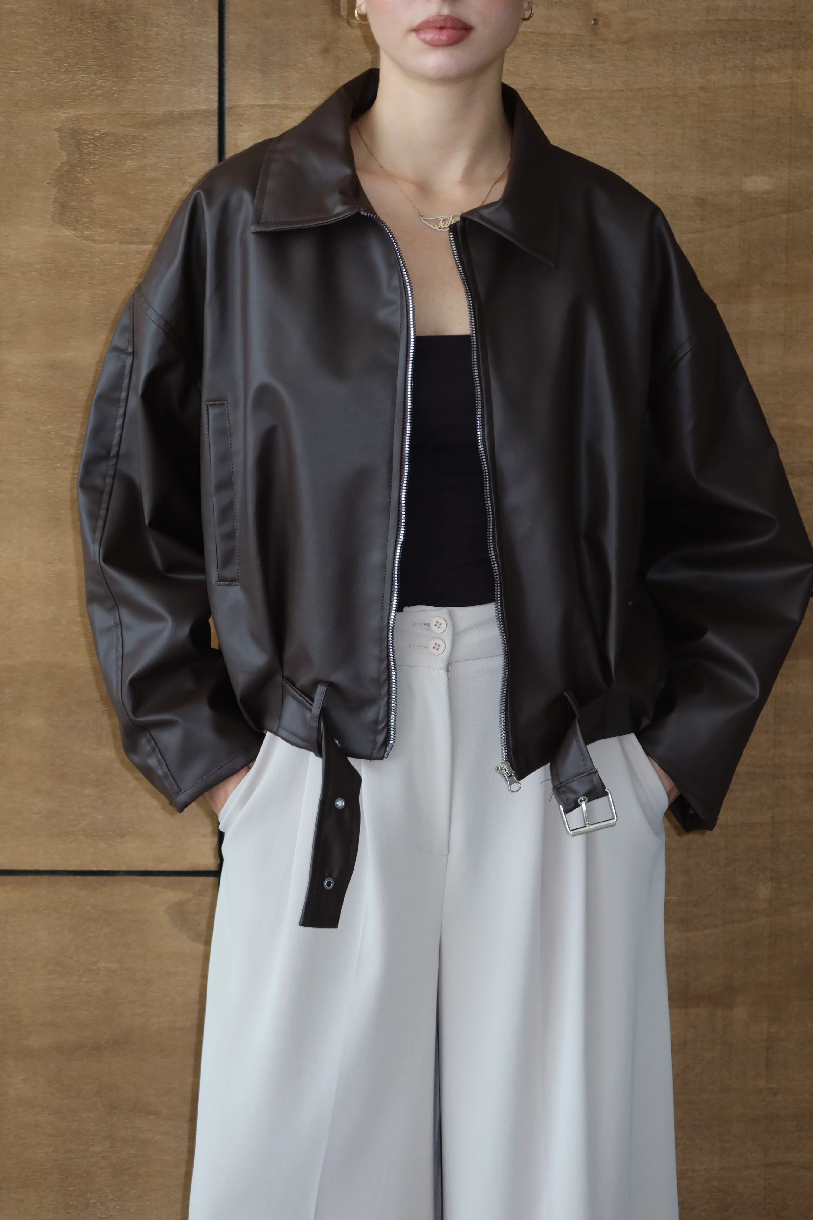 Kadın Kemer Detaylı Deri Ceket