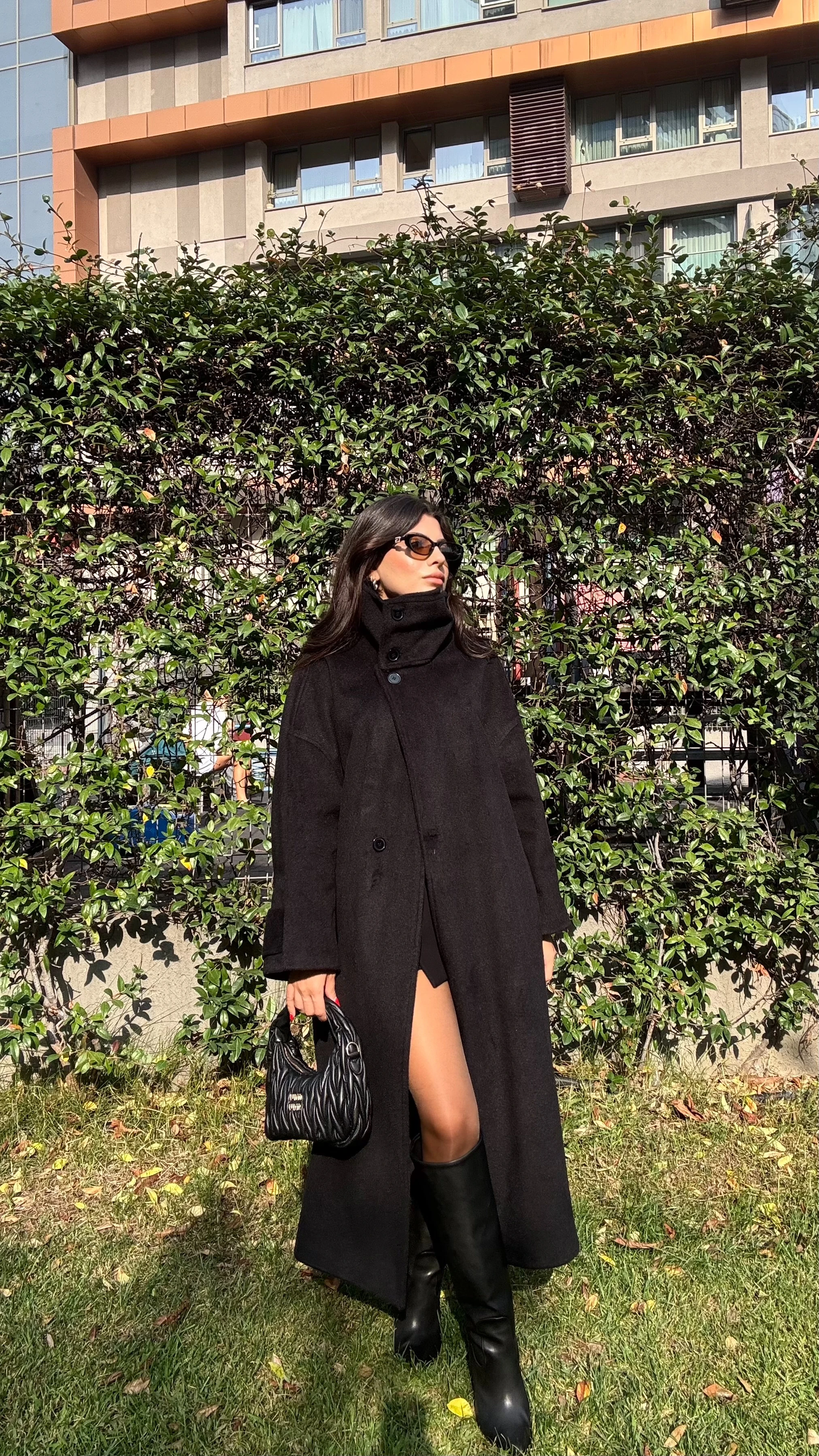 Kadın Dik Yaka Uzun Kaşe Kaban - SİYAH