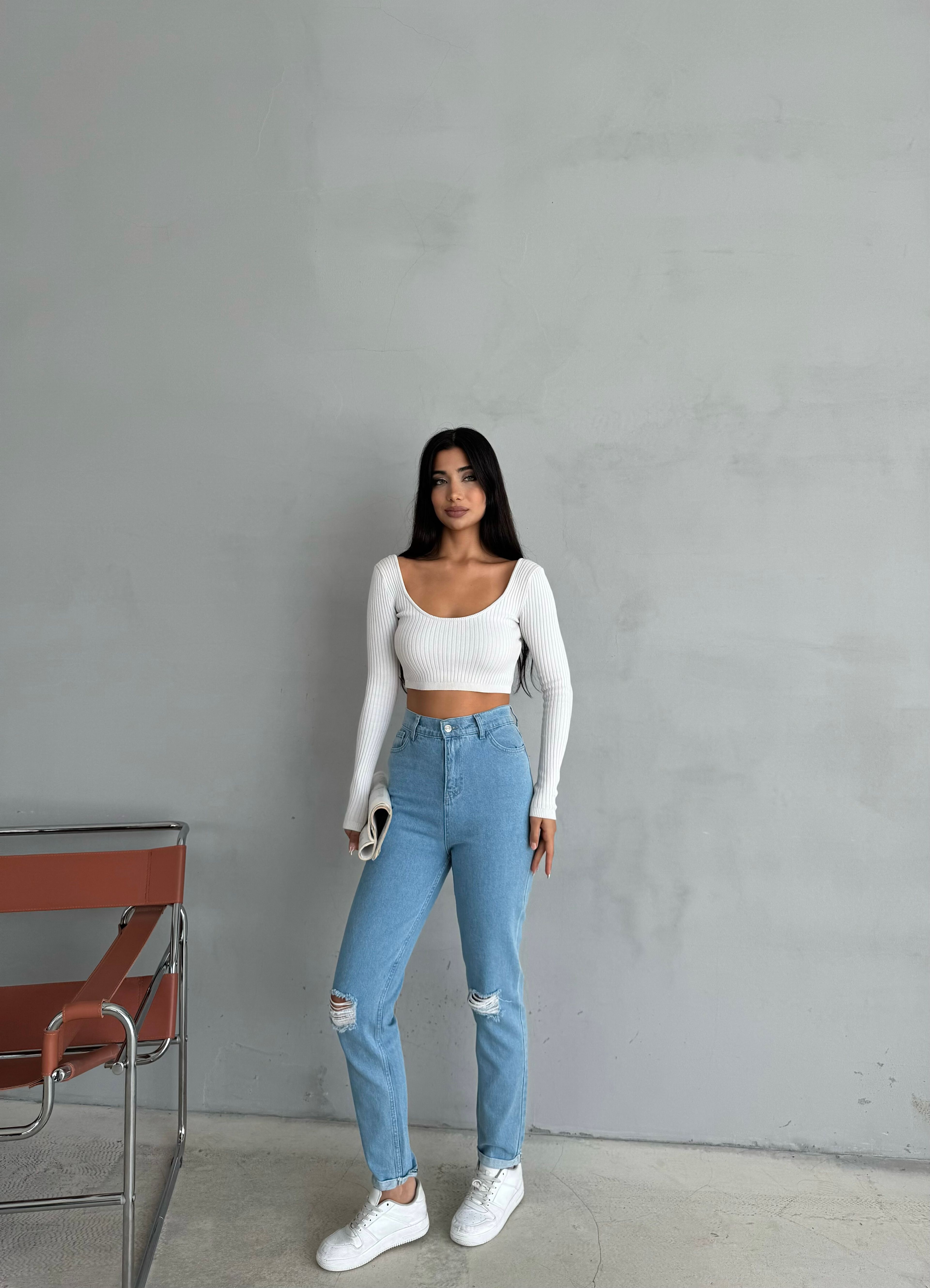 Women's Blue Lycra Knee Slit Narrow Leg Jeans Laser Ripped Jeans