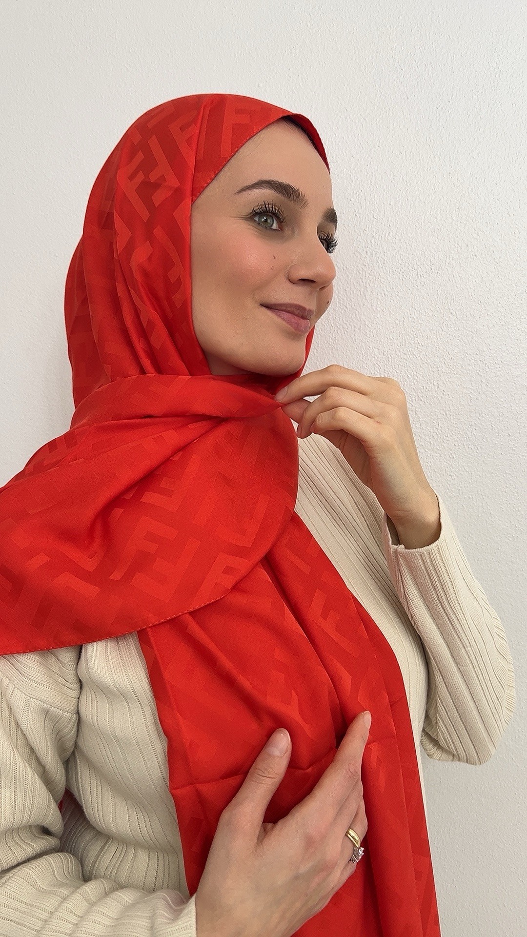 Nar Çiçeği F Desen İpeksi Jakar Şal