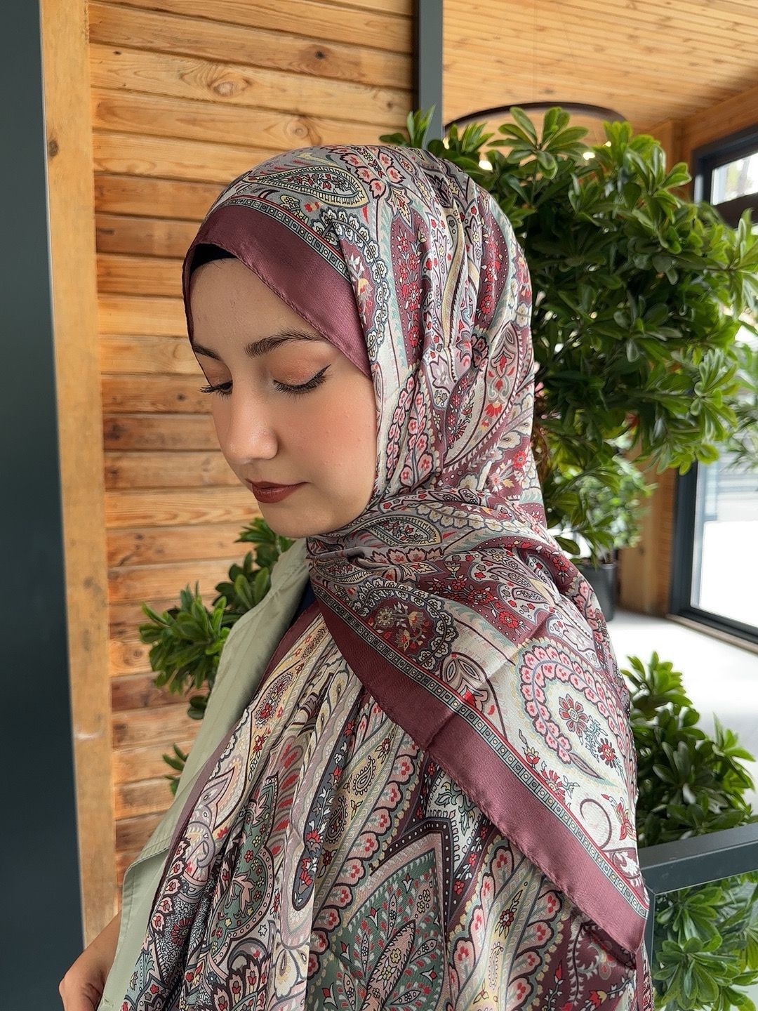 Hint İpeği Etro Desen - Hint İpeği Etro Desen Bordo