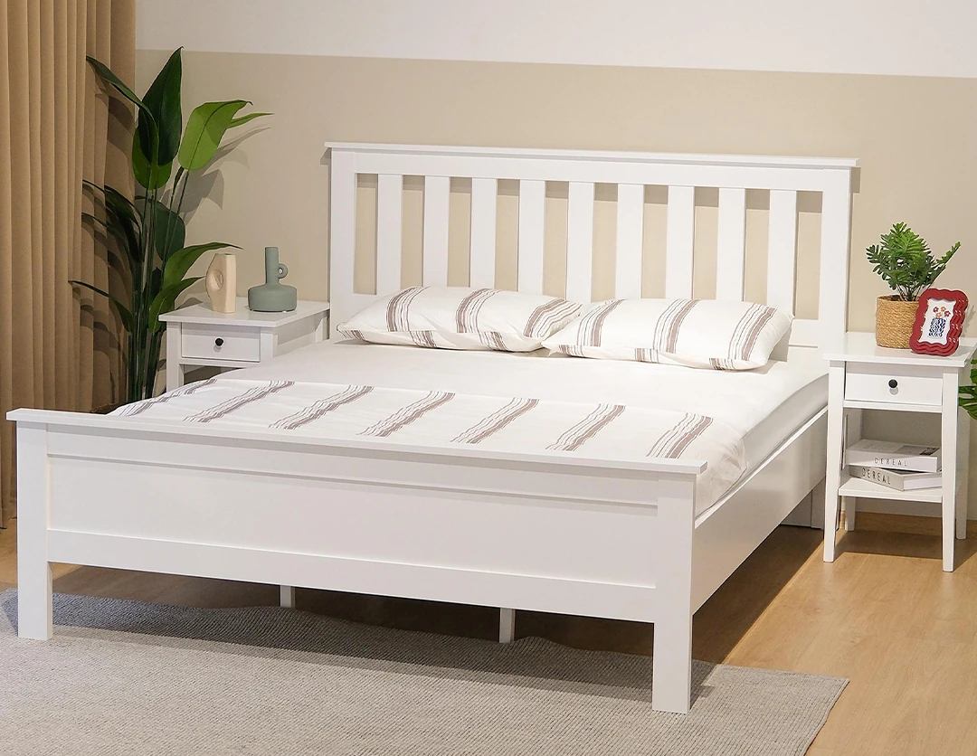 Pieza Başlıklı Karyola