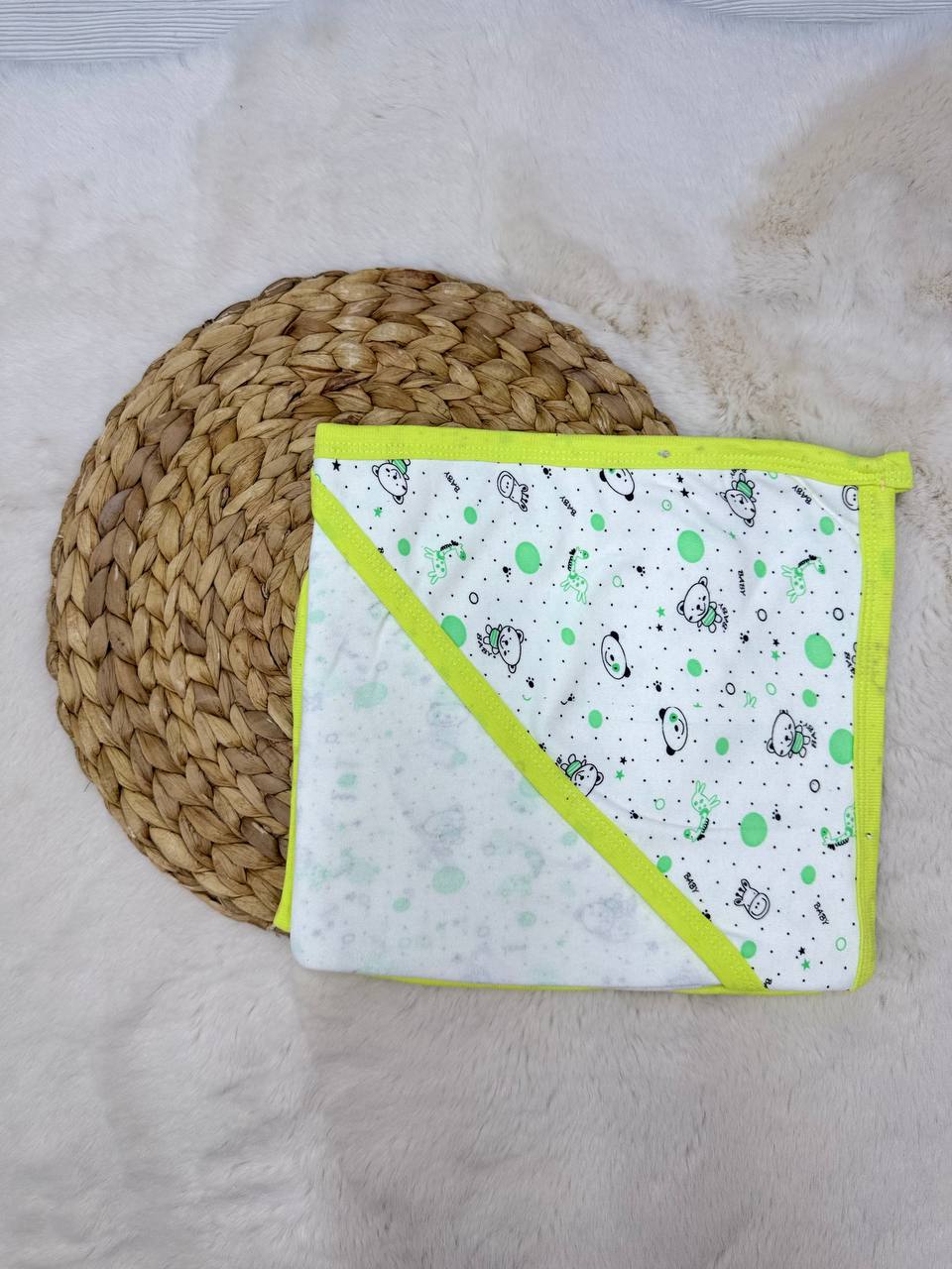 80x90 cm Penye Ayı Zürafa Baskılı Tek Kat Battaniye Kundak  - YEŞİL