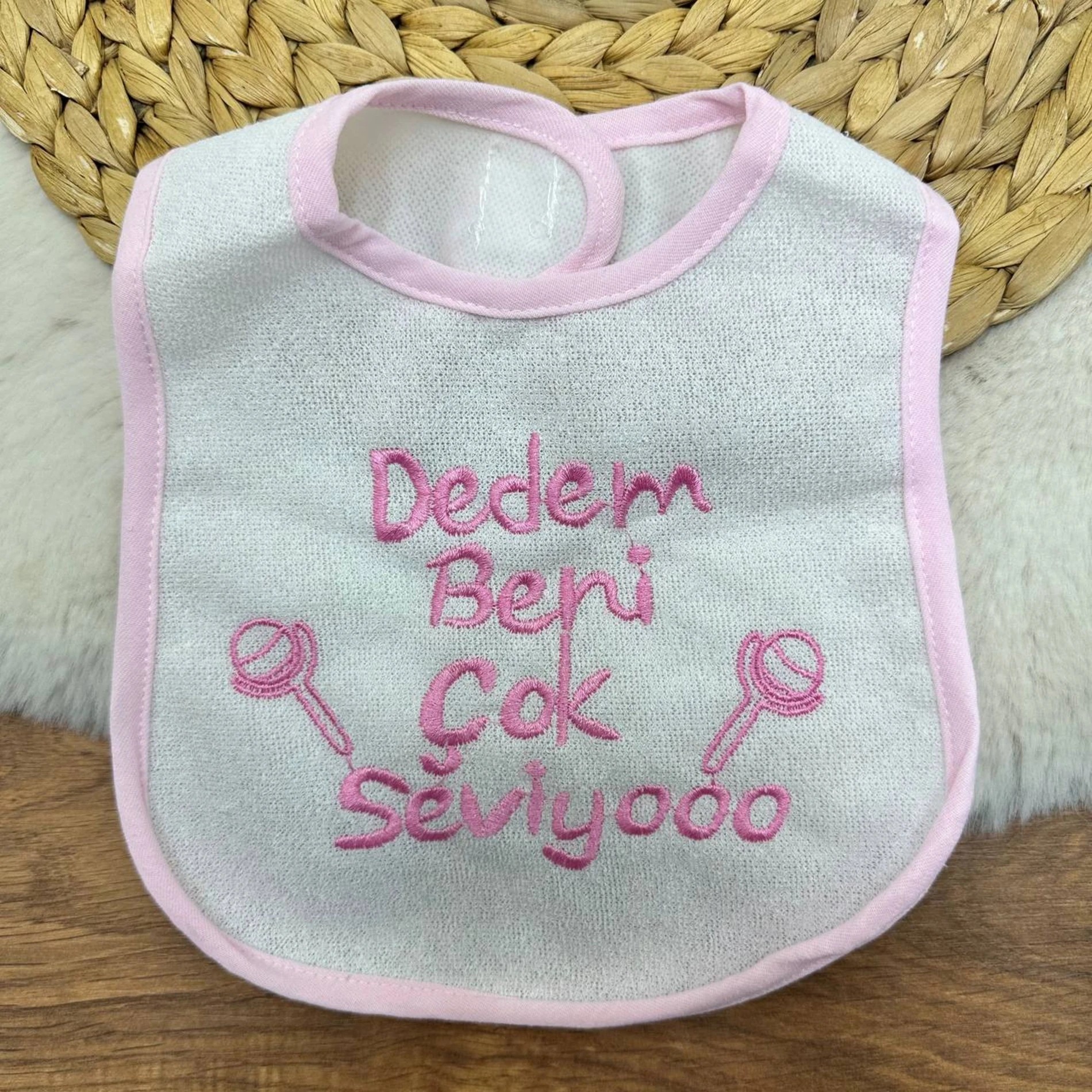 Dedem Beni Çok Seviyooo Yazılı Su geçirmez Havlu Önlük Pembe