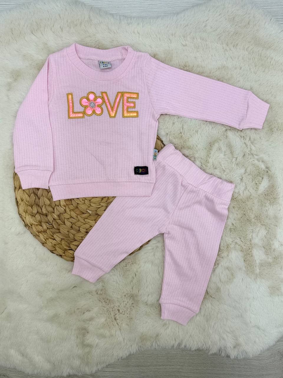 PEMBE