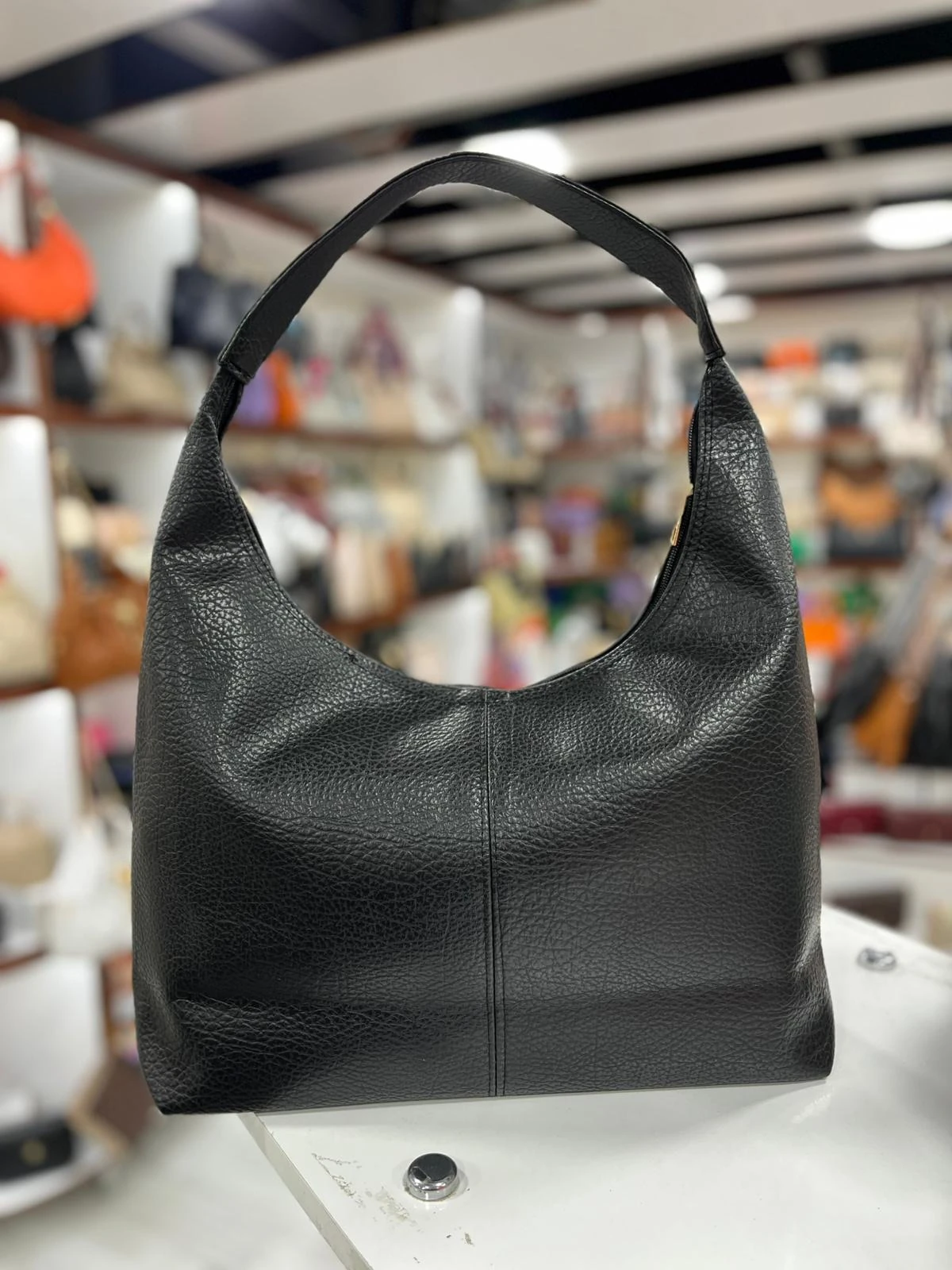 Kaliteli Suni Deri Büyük Kol Çantası