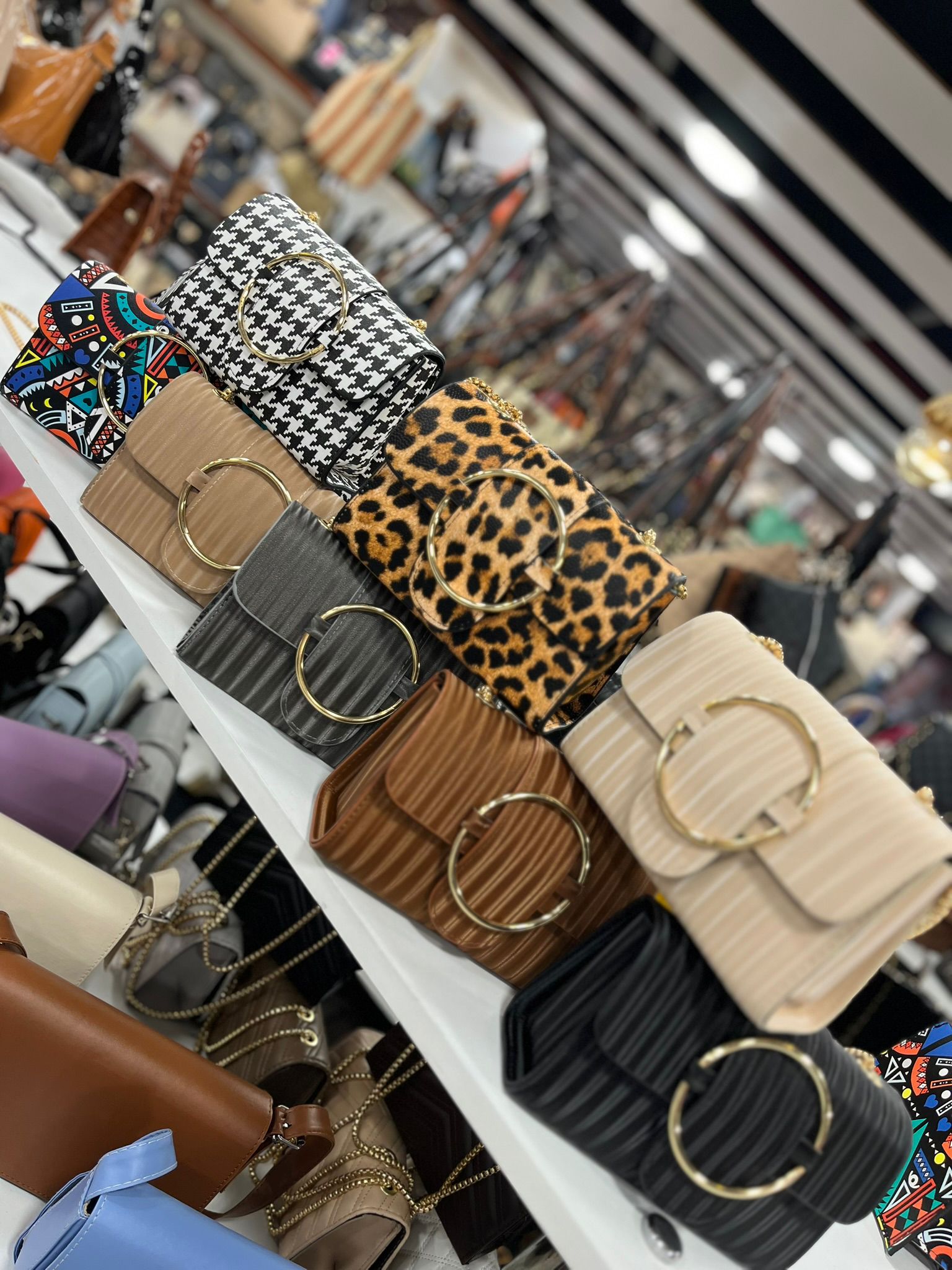 Halka Detay Çapraz Çanta