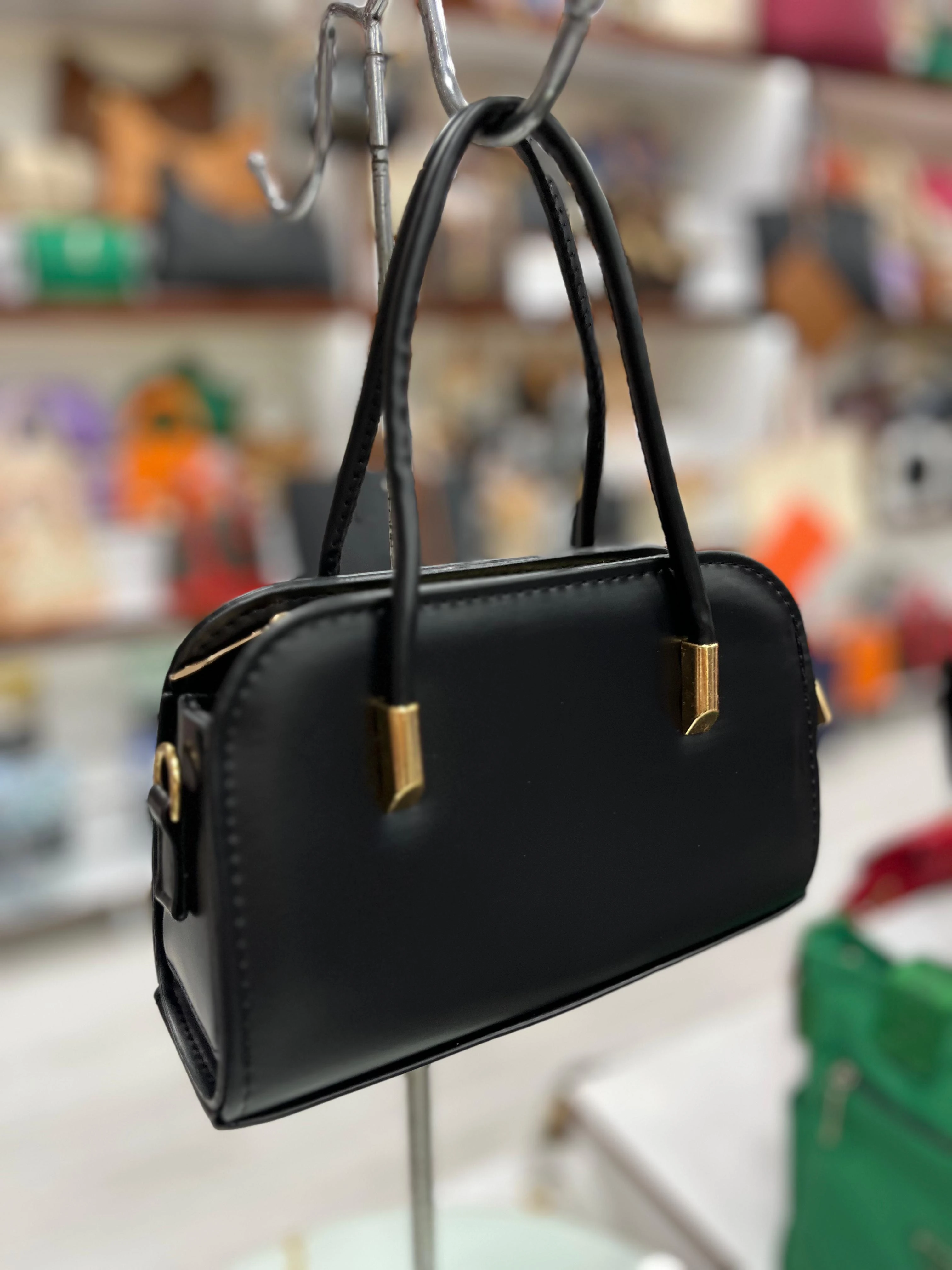 Küçük Kaliteli Suni Deri Çanta 