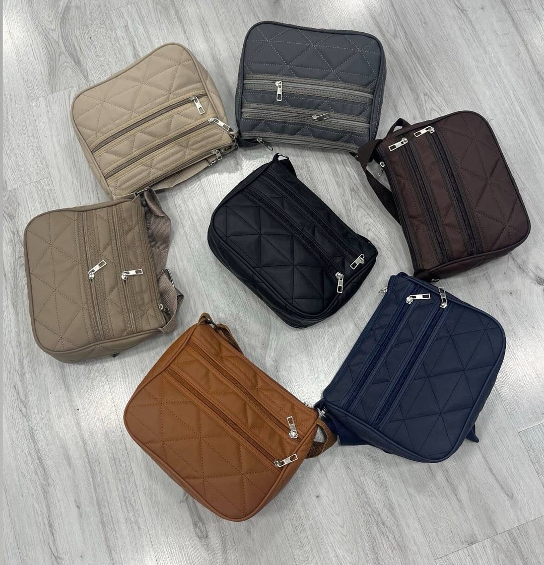 3 Fermuarlı Kapitone Çapraz Çanta