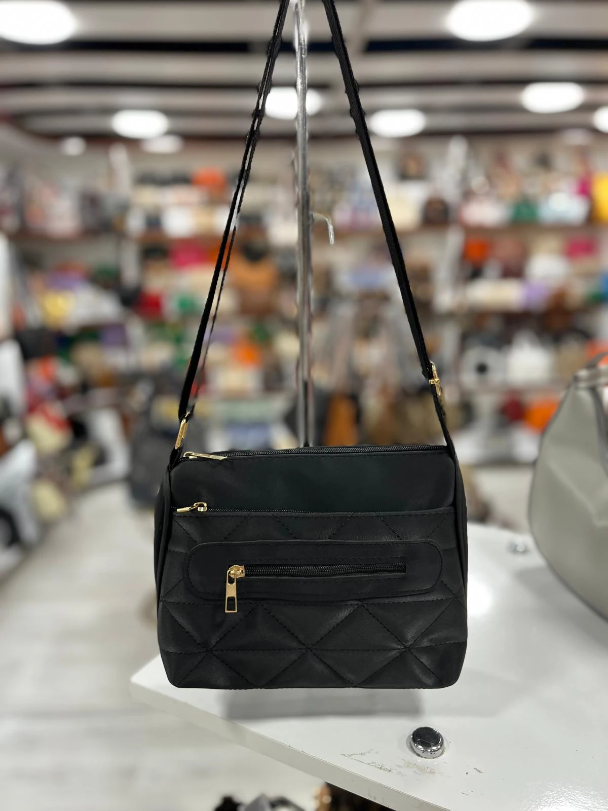 3 Bölmeli Fermuarlı Çapraz Çanta - Siyah