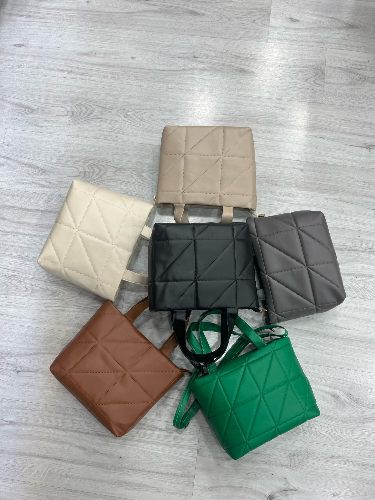 Kapitone Desen Kol ve Çapraz Çanta 