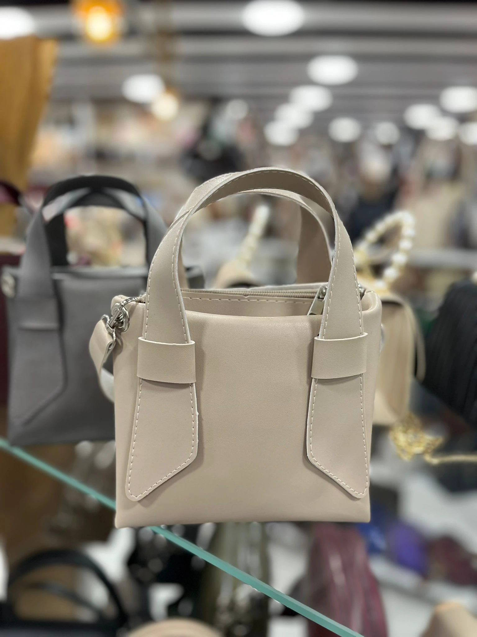 Askı Detaylı Küçük El ve Çapraz Çanta - Vizon