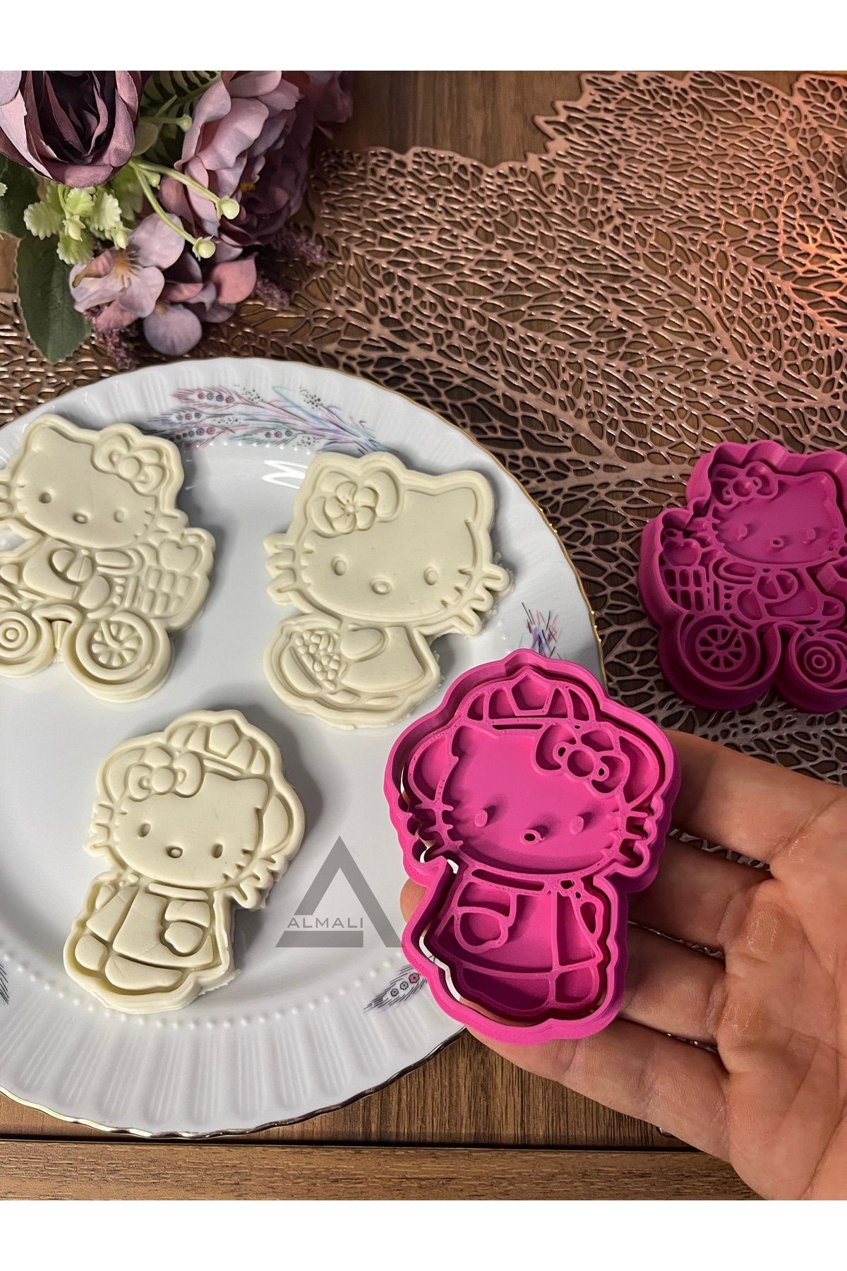 Hello Kitty Kurabiye Kalıbı Set-2 (3'LÜ)