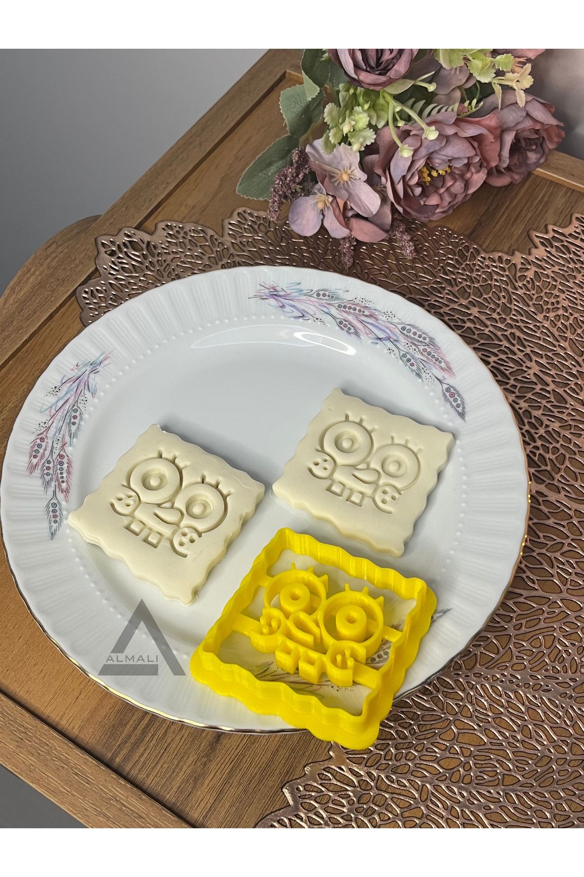 ALMALI Süngerbob Kurabiye Kalıbı (Tekli)