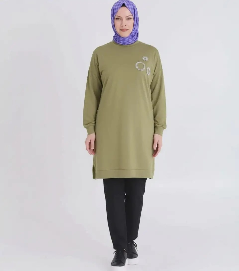 Behrem Büyük Beden Tesettür Fermuarlu Tunik - YAĞ YEŞİLİ