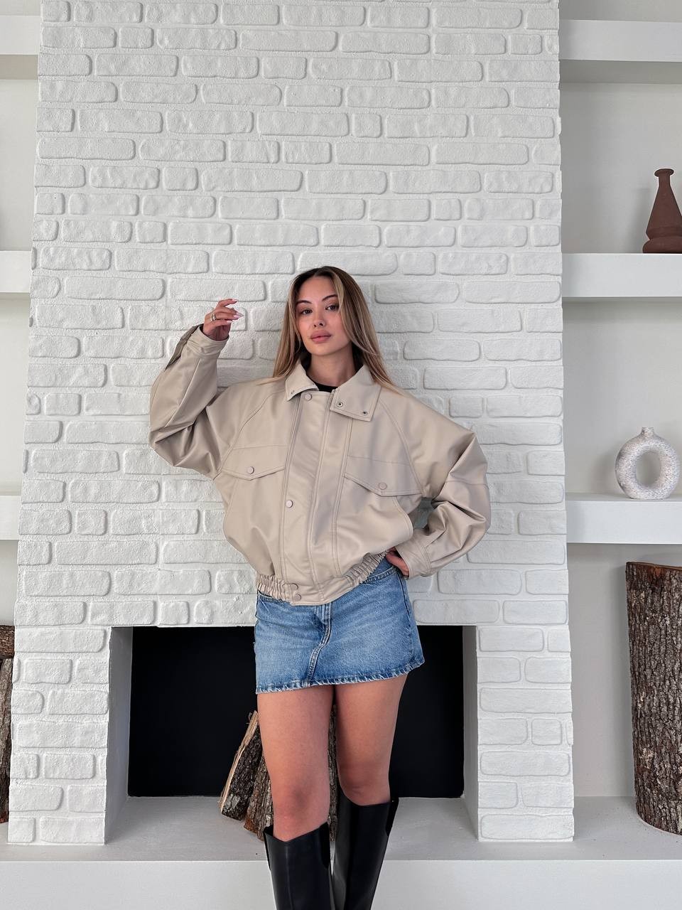 Crop Deri Bomber Ceket Krem