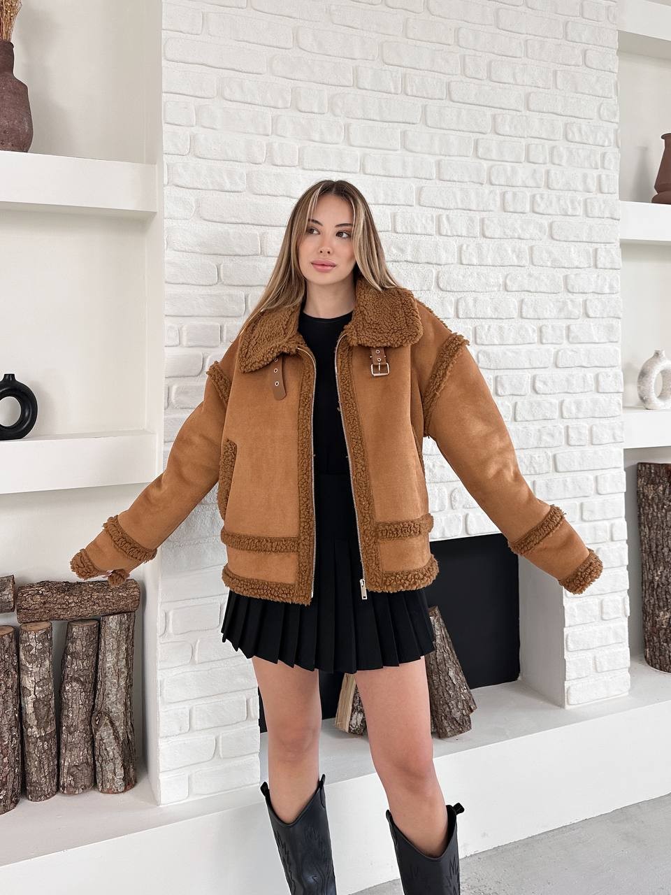 Peluş Detaylı Biker Mont Kahverengi