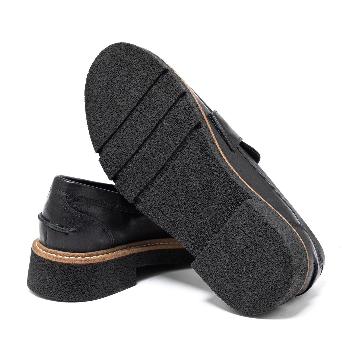 Kadın Siyah Hakiki Deri Ortapedik Loafer Ayakkabı 