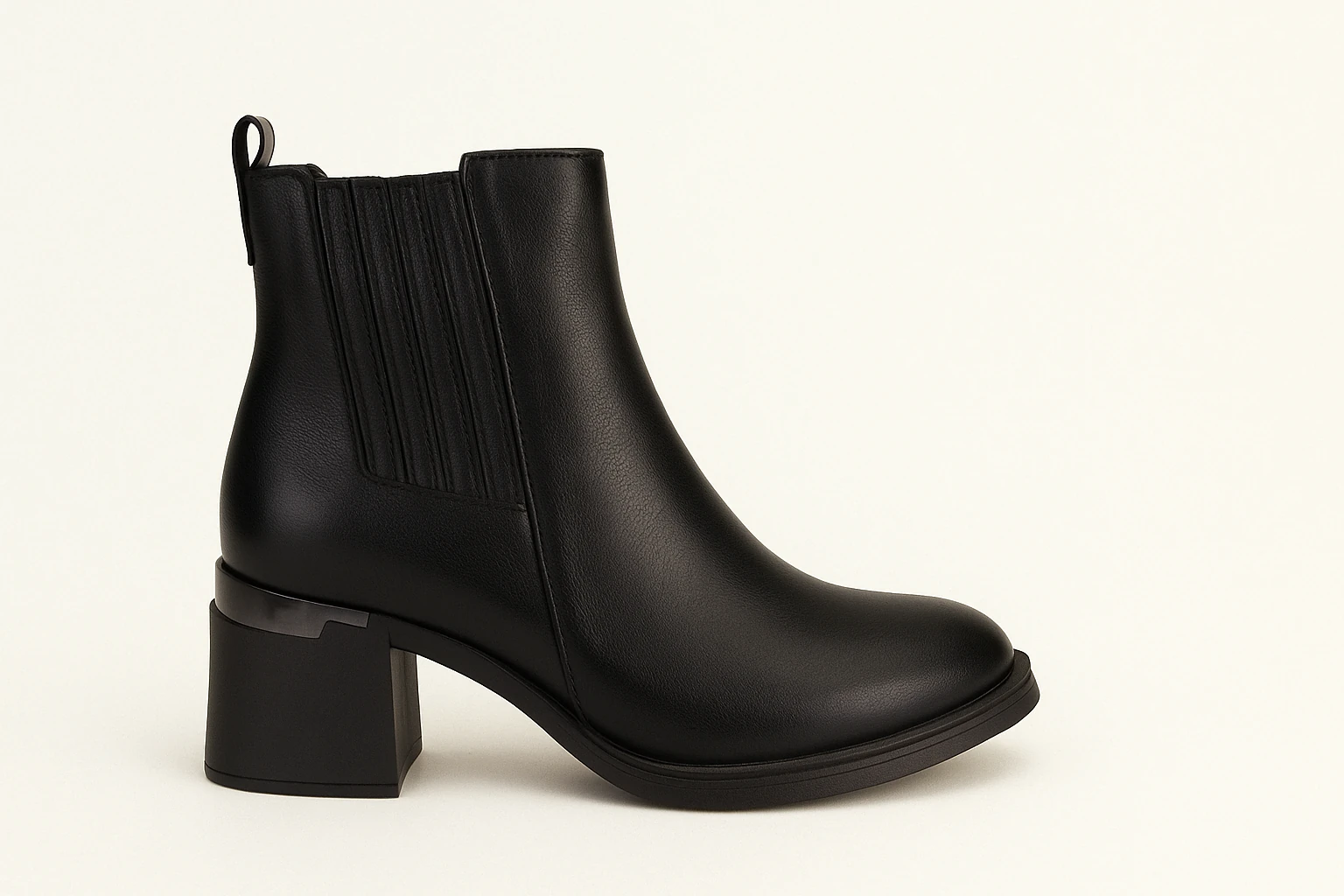 Kadın Lastik Detaylı Deri Bot 