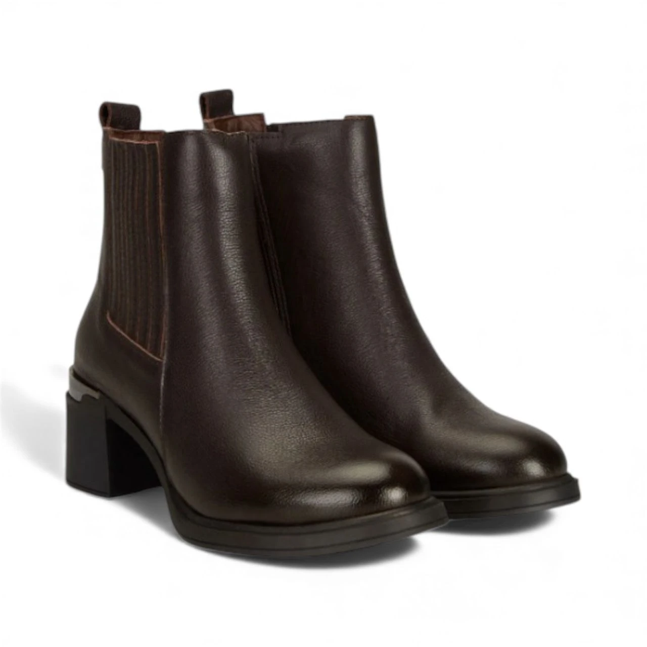 Kadın Kahverengi Lastik Detaylı Deri Bot 