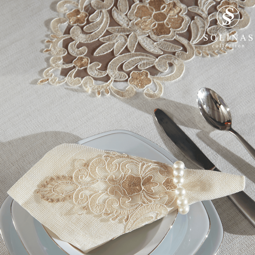 Solinas Collection Venora Krem Linen Kumaş Vizon Nakışlı 25 Parça Masa Örtüsü Seti