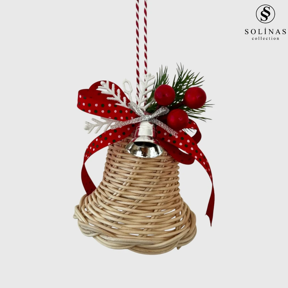 Solinas Collection El Yapımı Rattan Gümüş Çan Dekor Kırmızı Kurdeleli Yeni Yıl Süsü Hediyelik – Kapı Süsü