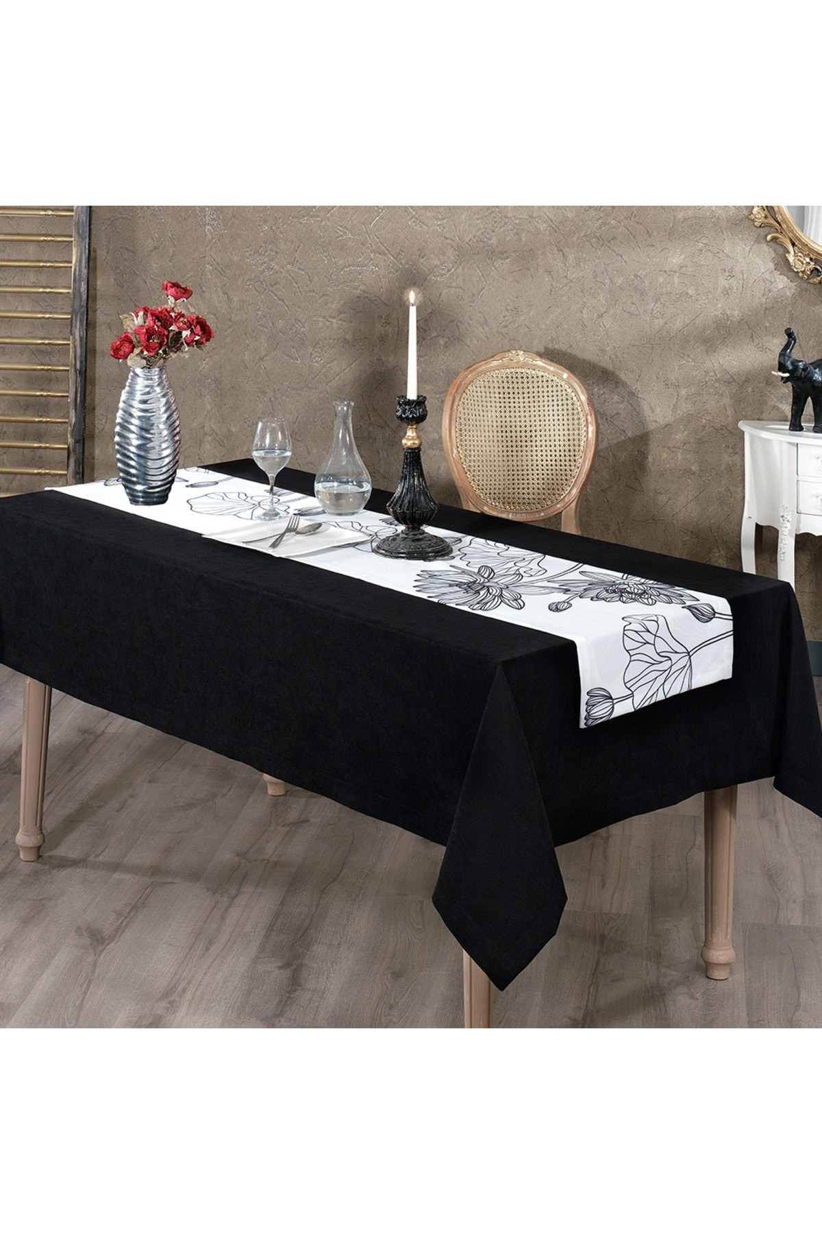 Digital Printed Jasmine White-black Runner And Honeycomb Black Tablecloth