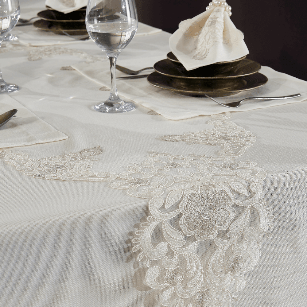 Solinas Collection Roma Linen Kumaş Krem – Taş Nakışlı 38 Parça Masa Örtüsü Seti