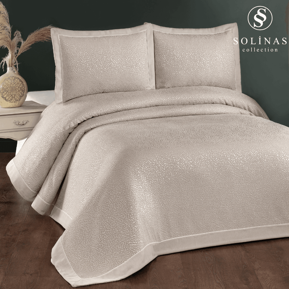 Solinas Collection Bellamira Vizon Kenarı Biyeli Çift Kişilik Yatak Örtüsü