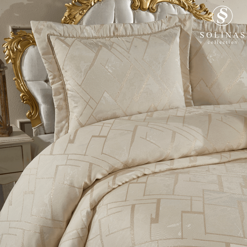 Solinas Collection Melina Çift Kişilik Krem Gold Simli Pamuklu, Elyaf Dolgulu Yatak Örtüsü