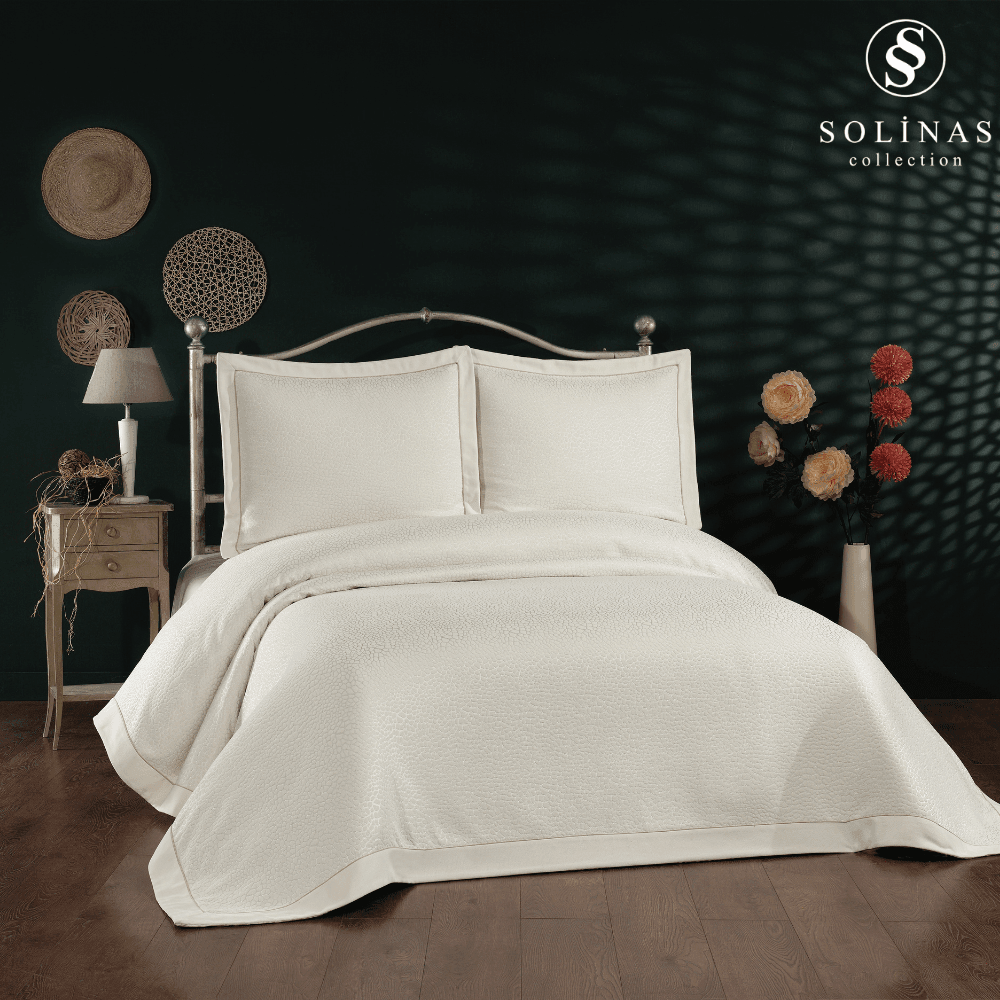 Solinas Collection Solmira Krem Kenarı Biyeli Çift Kişilik Yatak Örtüsü