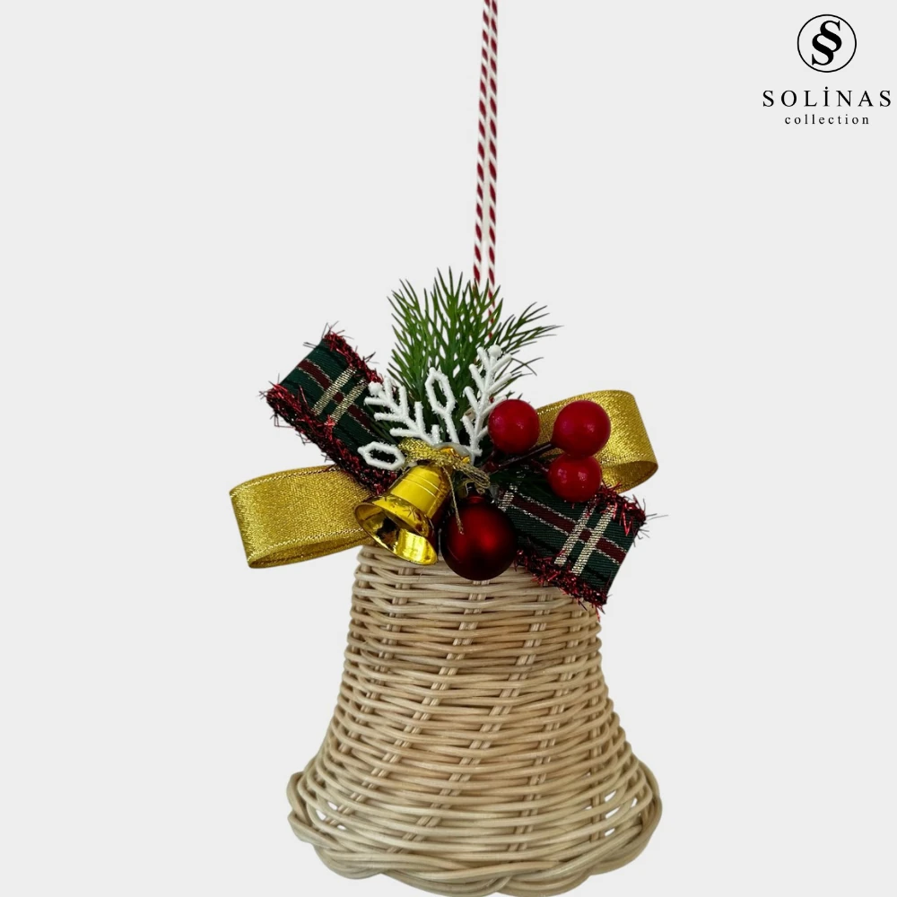 Solinas Collection El Yapımı Rattan Gold Çan Dekor Kırmızı Kurdeleli Yeni Yıl Kapı Süsü – Hediyelik