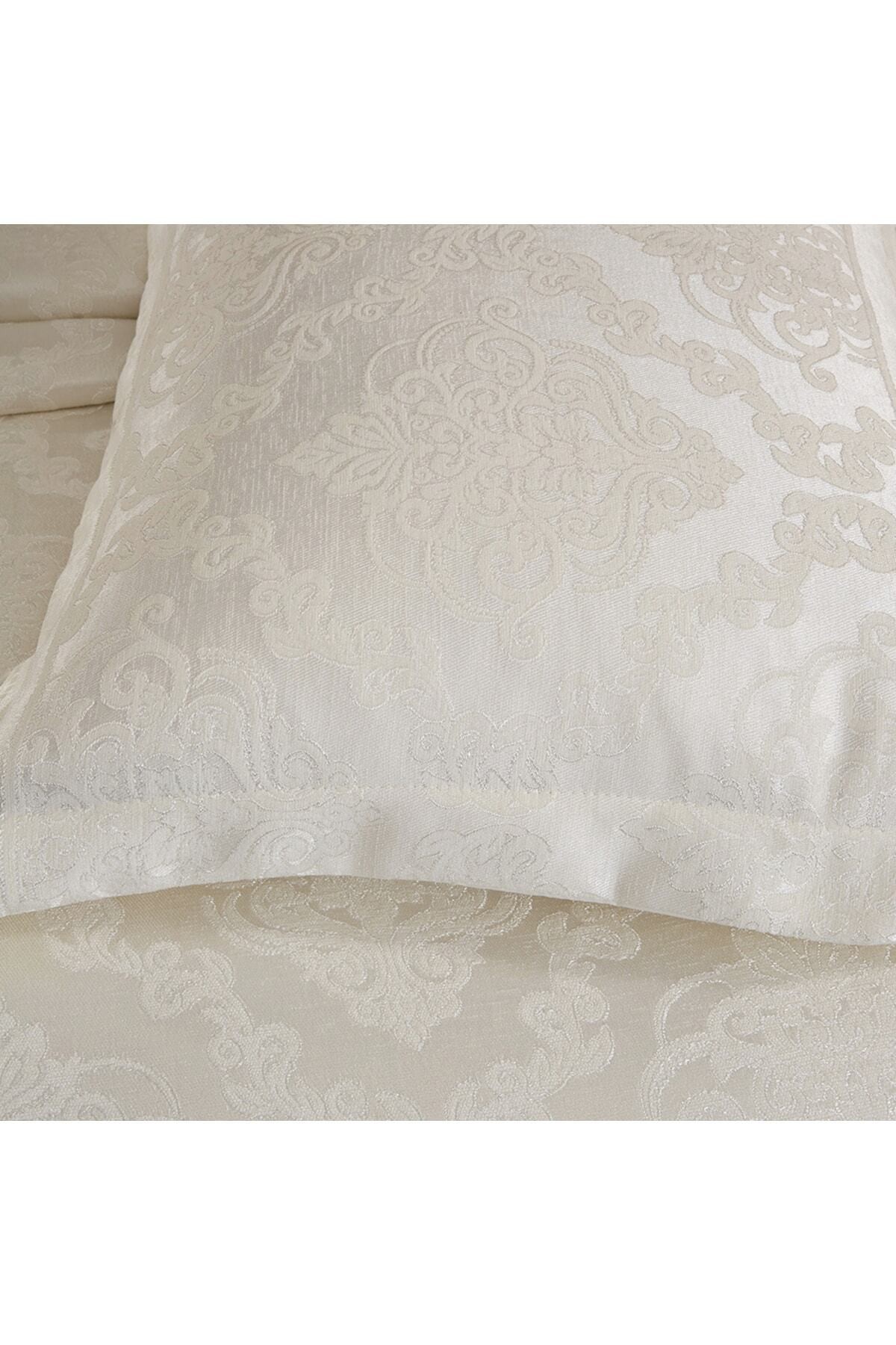 Helios Cream Double Chenille Pique Bedspread