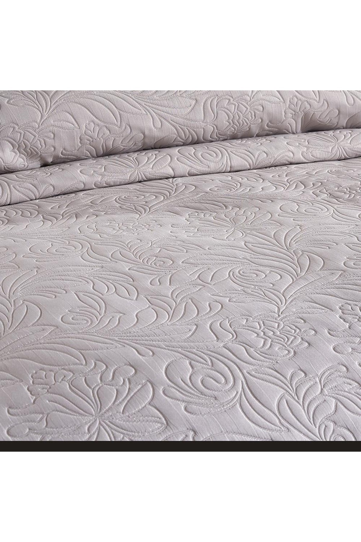 Soldi Rose Cappuccino Double Bedspread