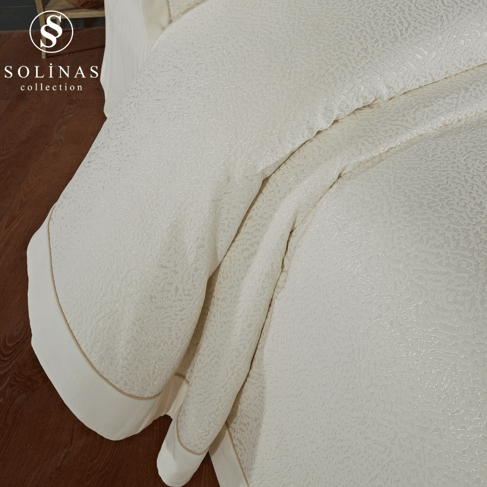 Solinas Collection Bellamira Krem Kenarı Biyeli Çift Kişilik Yatak Örtüsü