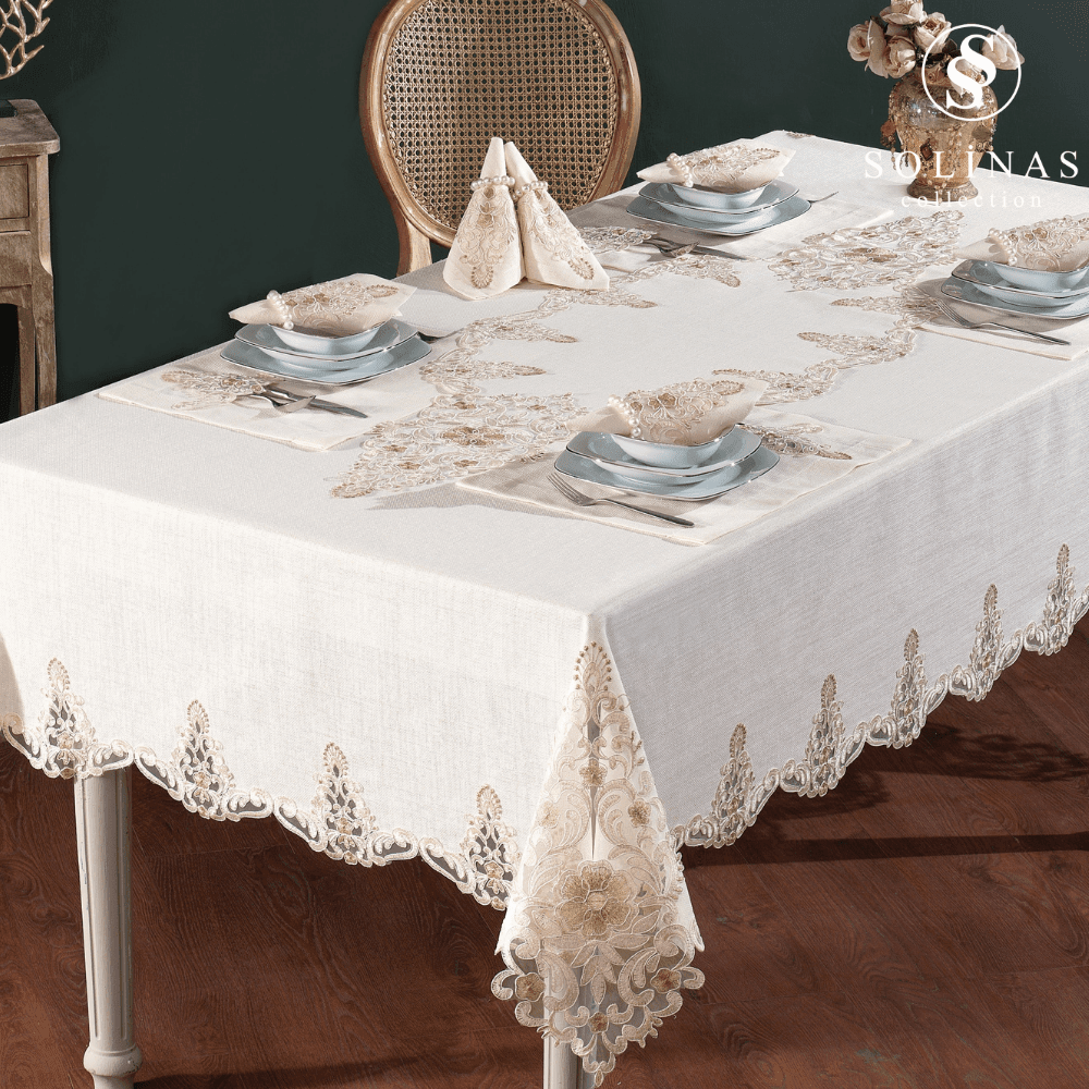 Solinas Collection Roma Krem Linen Kumaş Vizon Nakışlı 38 Parça Masa Örtüsü Seti