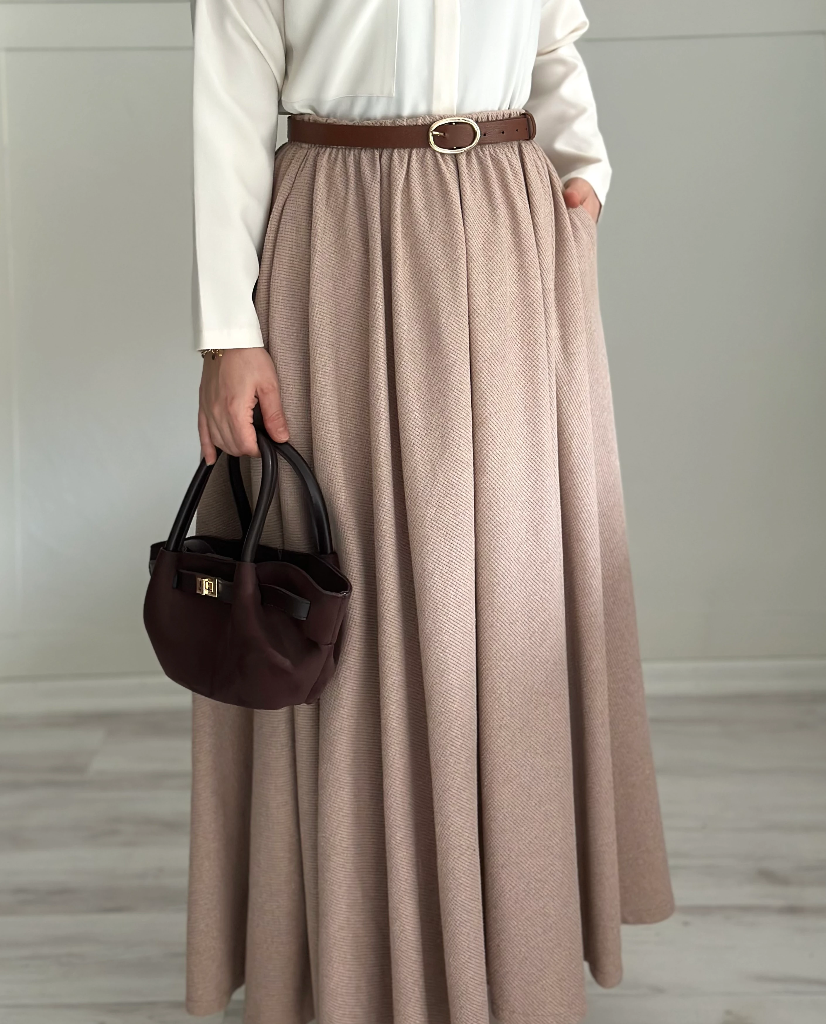 Kiloş triko etek (bej)