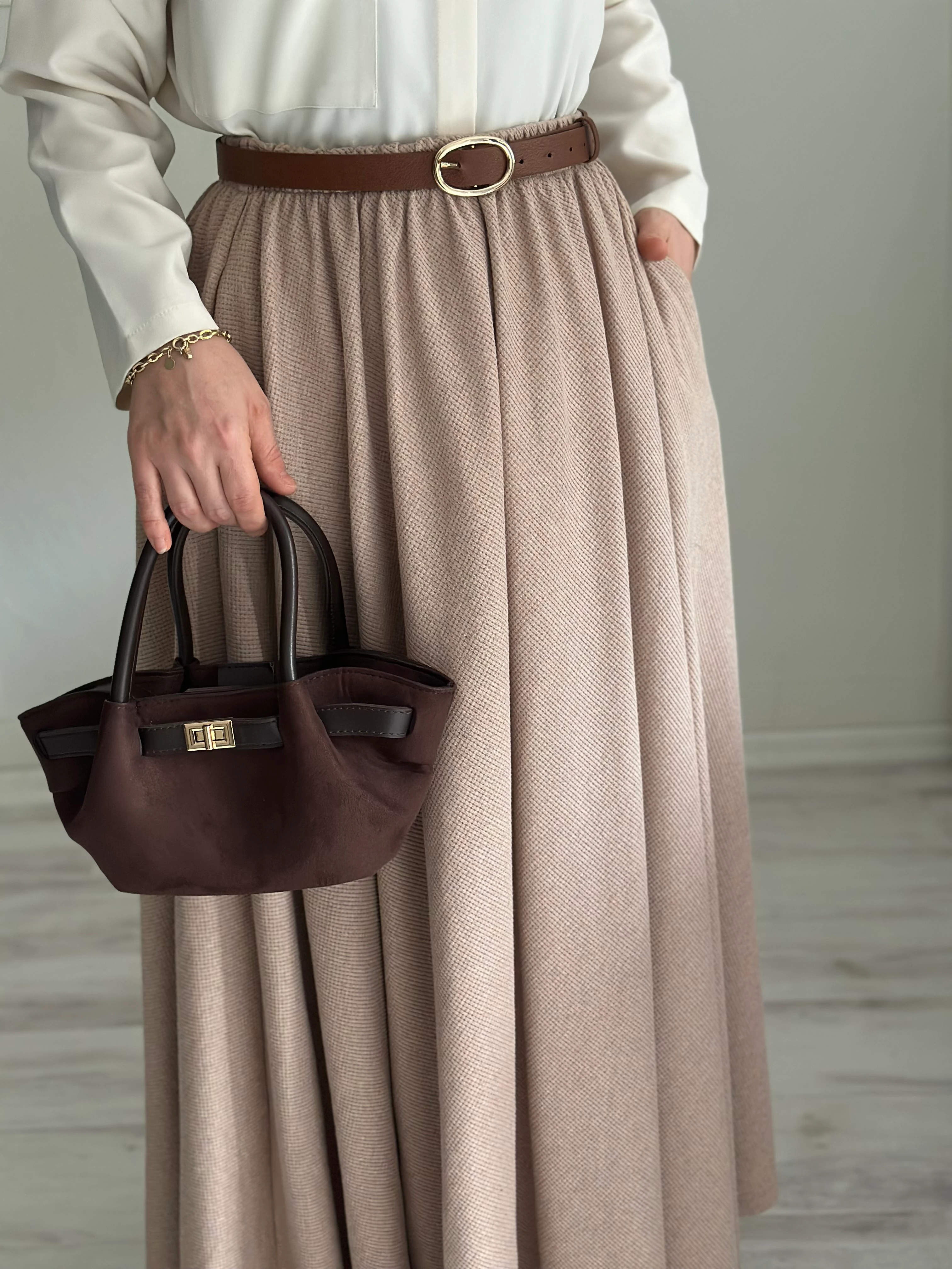 Kiloş triko etek (bej)