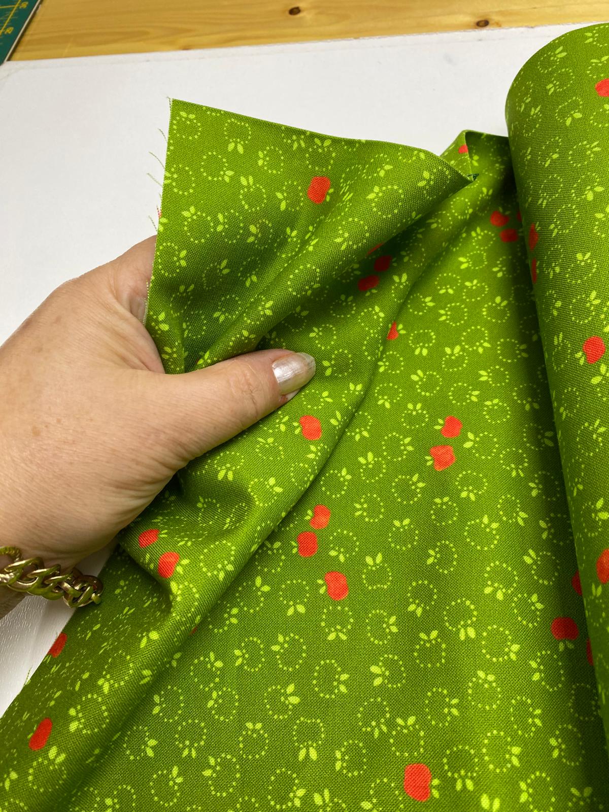 RK| APPLE BLOSSOM WELD-22177-47 GRASS