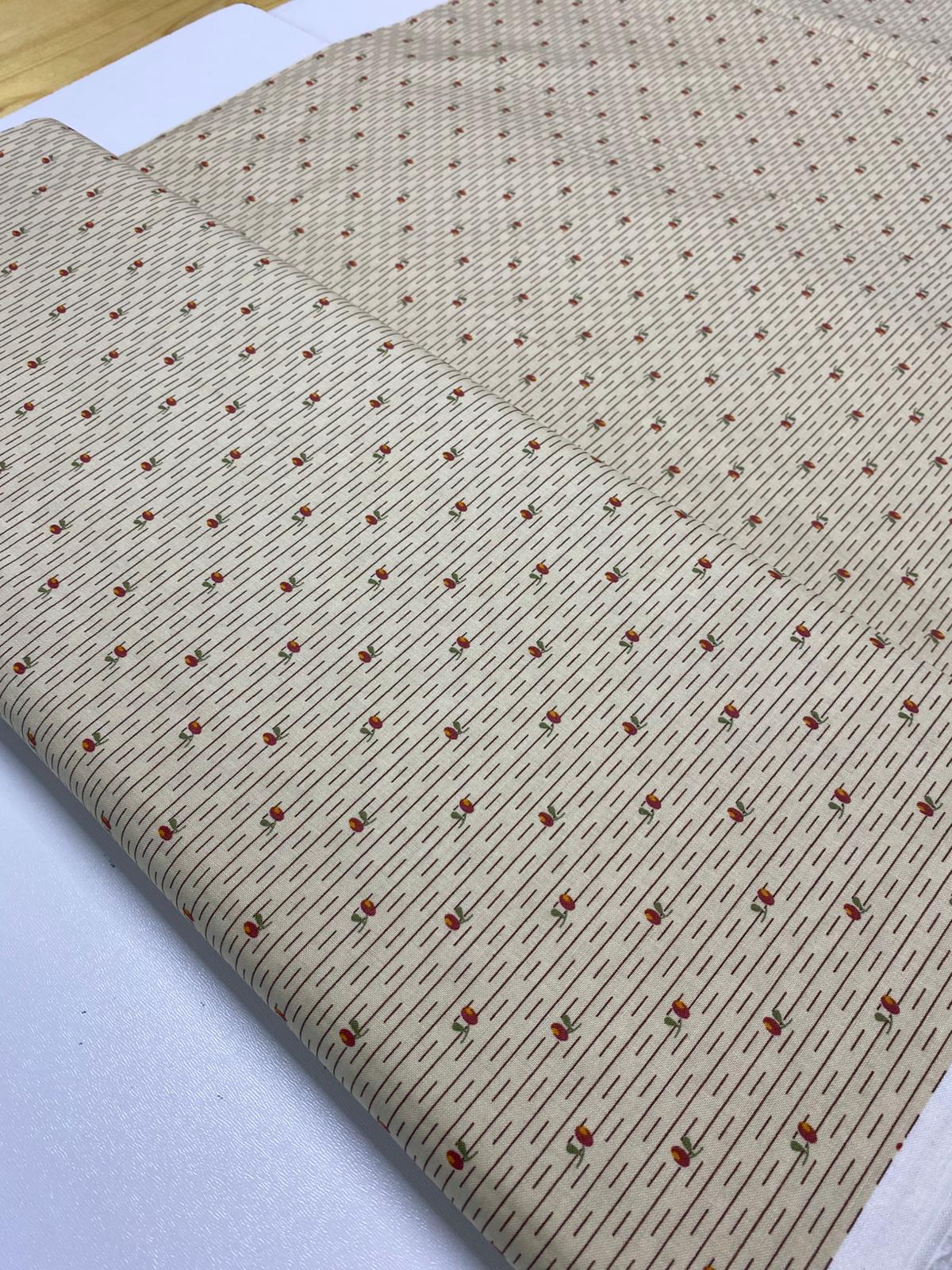 EQP-PAST&PRESENT- Ecru-Posies