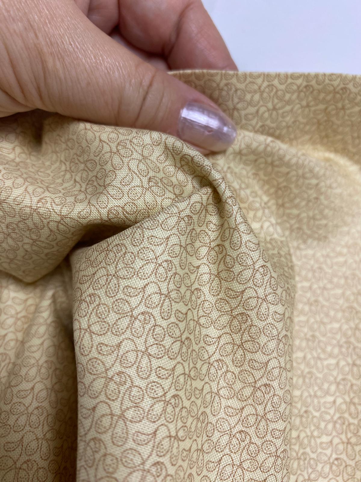 EQP-TOMORROW'S HERITAGE-Ecru-Dancing Quen