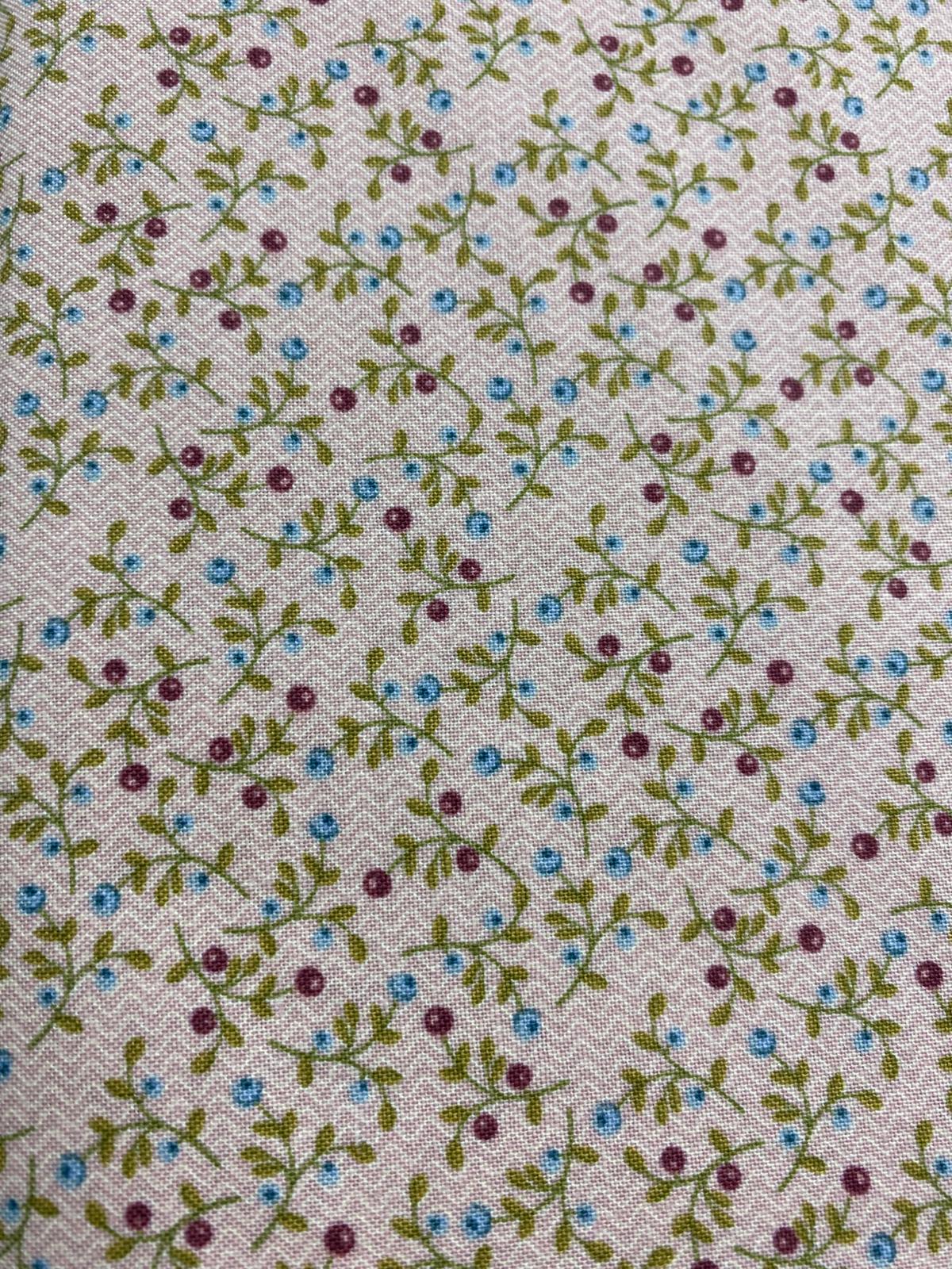 EQP-PAST&PRESENT-Light Taupe-Floral Abundance