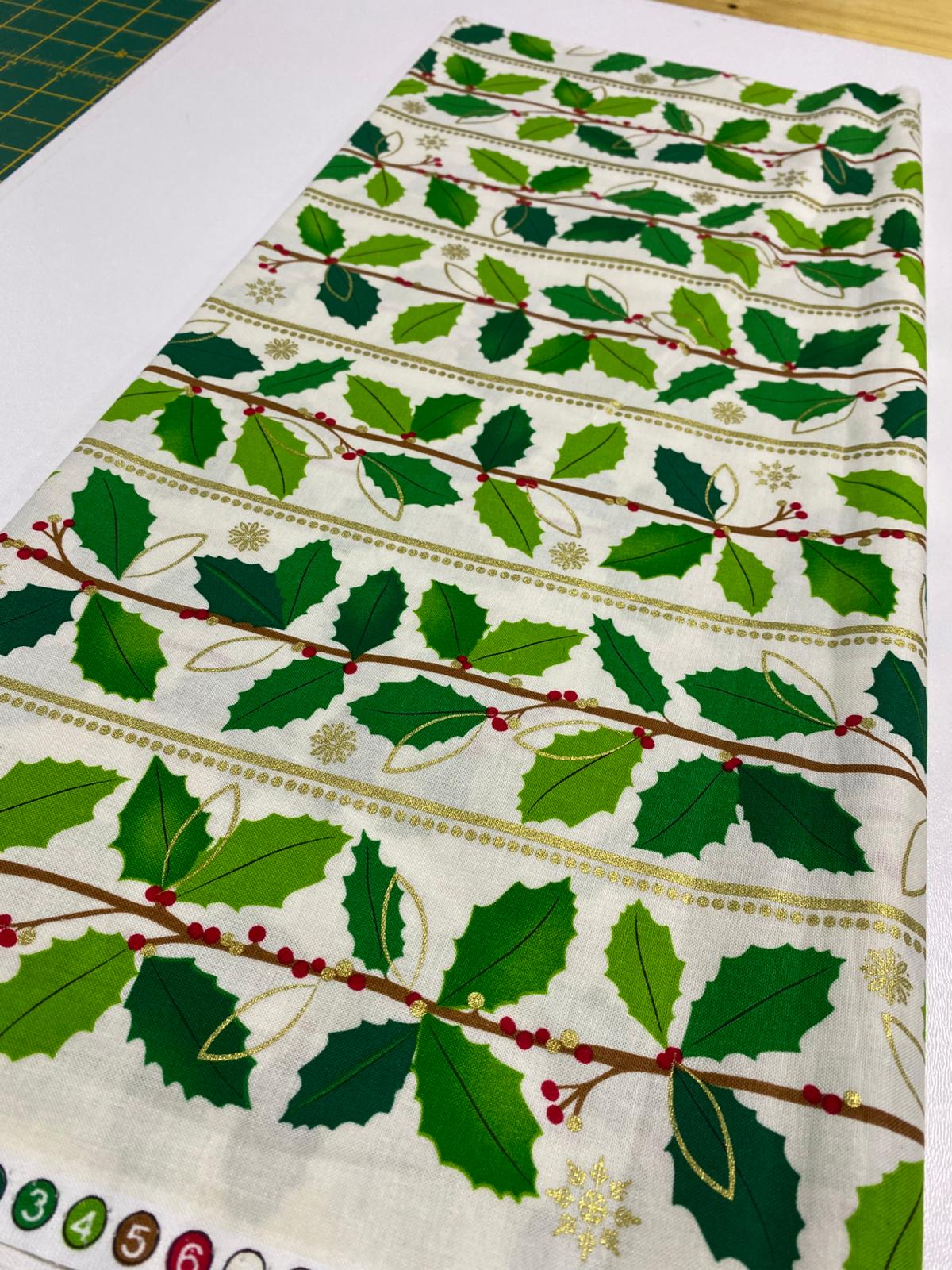 Top Sonu-75cm x 110cm-Christmas Vine Stripe