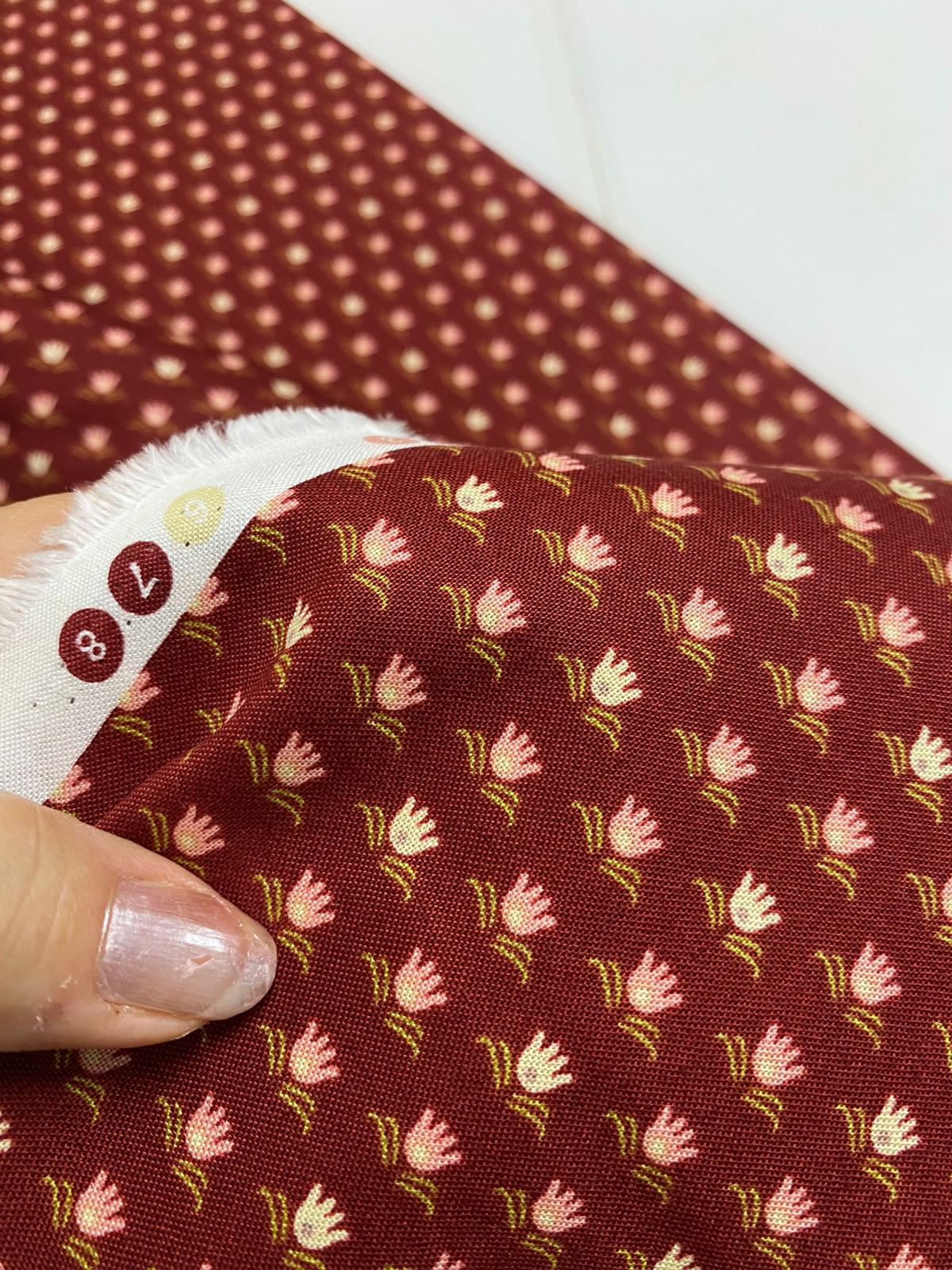 EQP-CONTEMPORARY CLASSICS-Cranberry Red-Water Lily