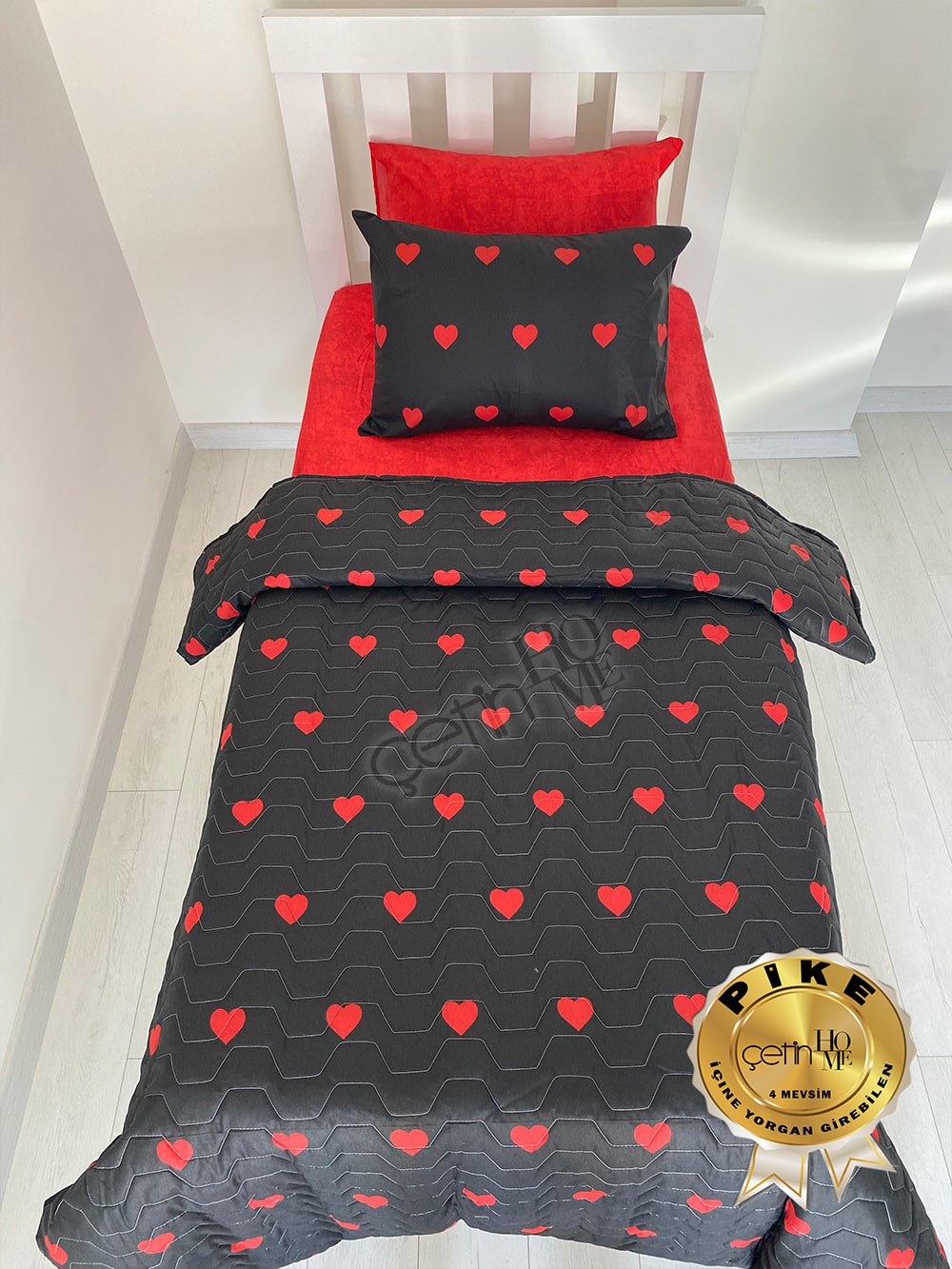 Çetinhome Tek Kişilik Çarşafı Lastikli Kapitone Pike Takımı 4 Mevsim Siyah Kalp