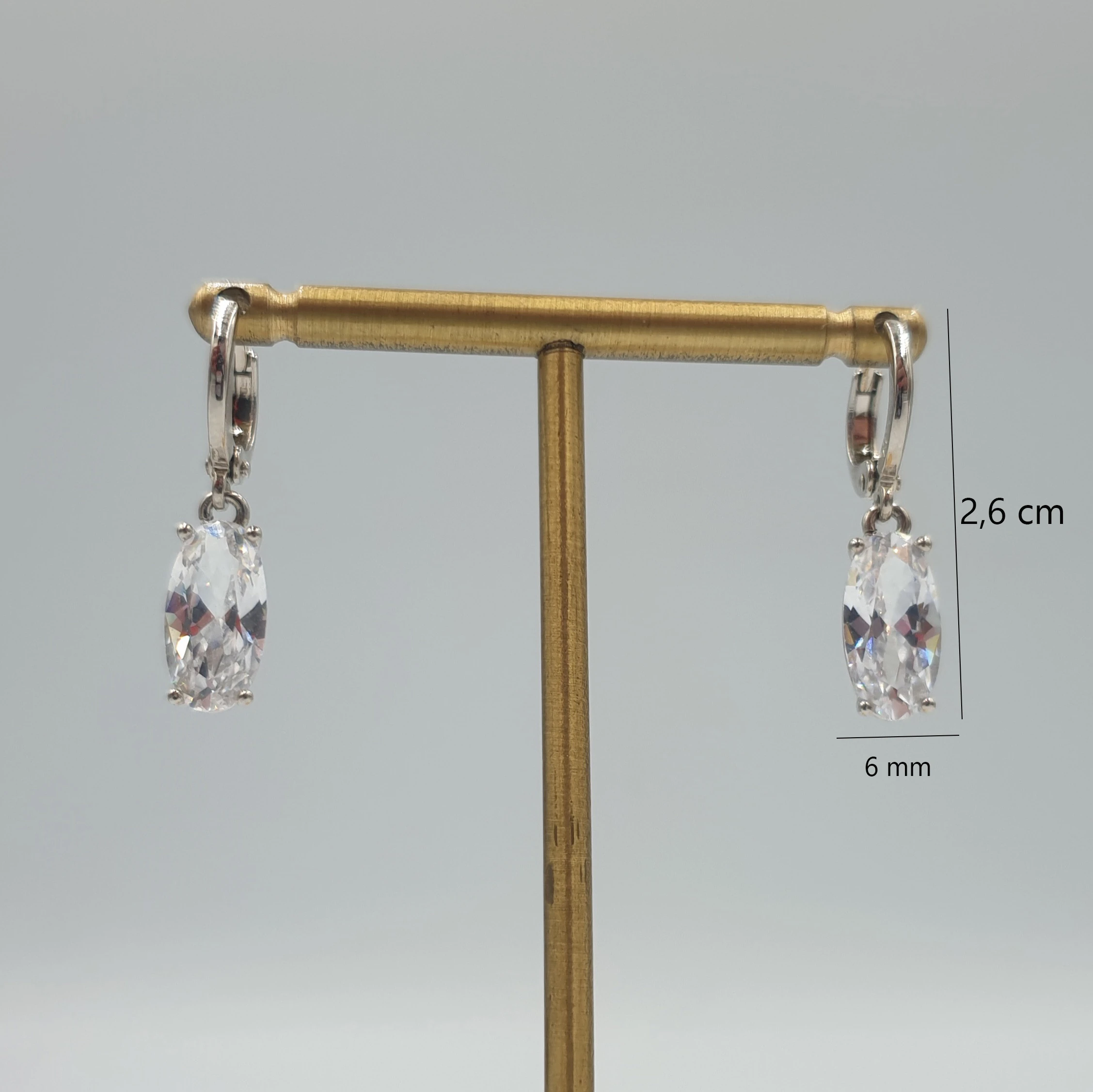 Gümüş Renk Oval Taşlı Sallantılı Xuping Klasik Halka Küpe- Kararmaz